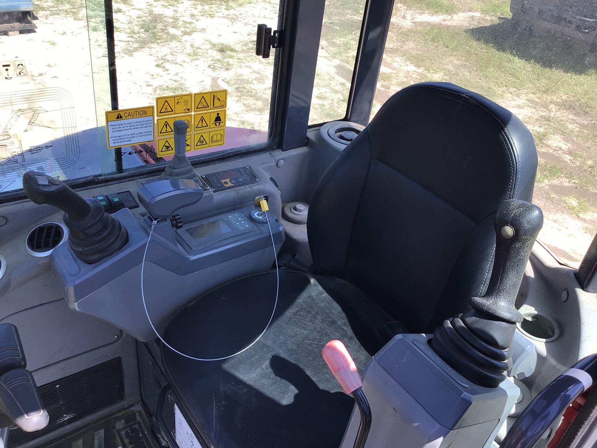 Photo - 12