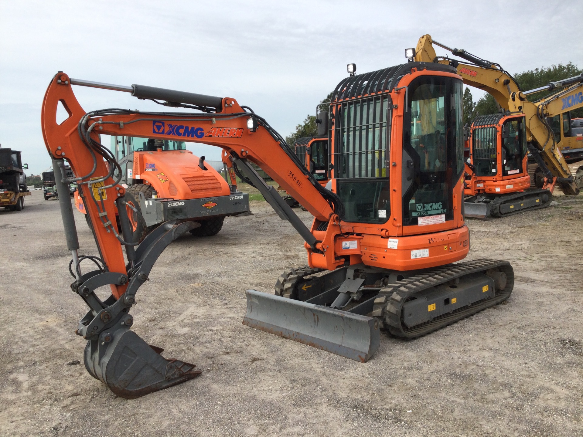2020 XCMG XE35U Mini Excavator