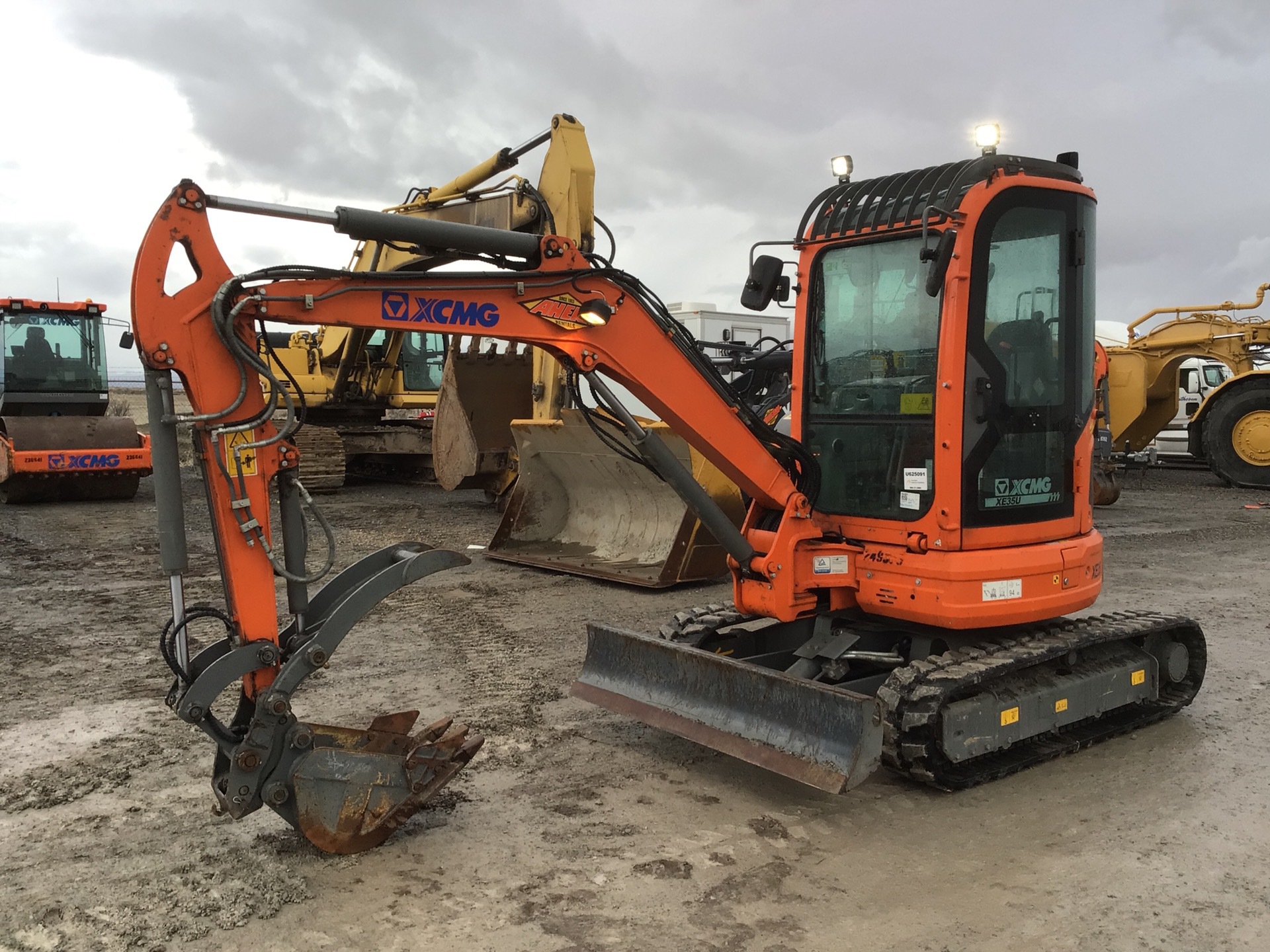 2020 XCMG XE35U Mini Excavator