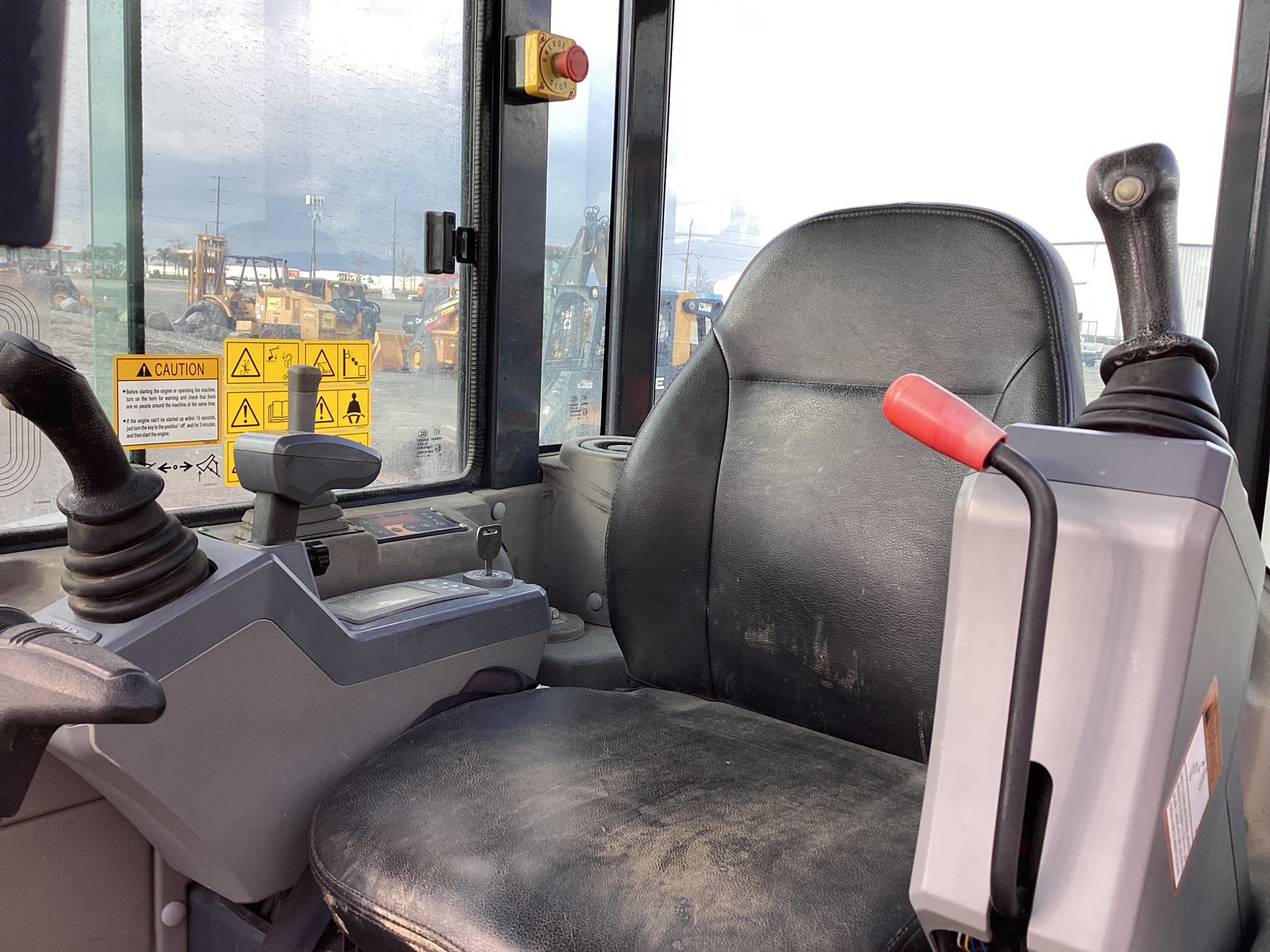 Photo - 33