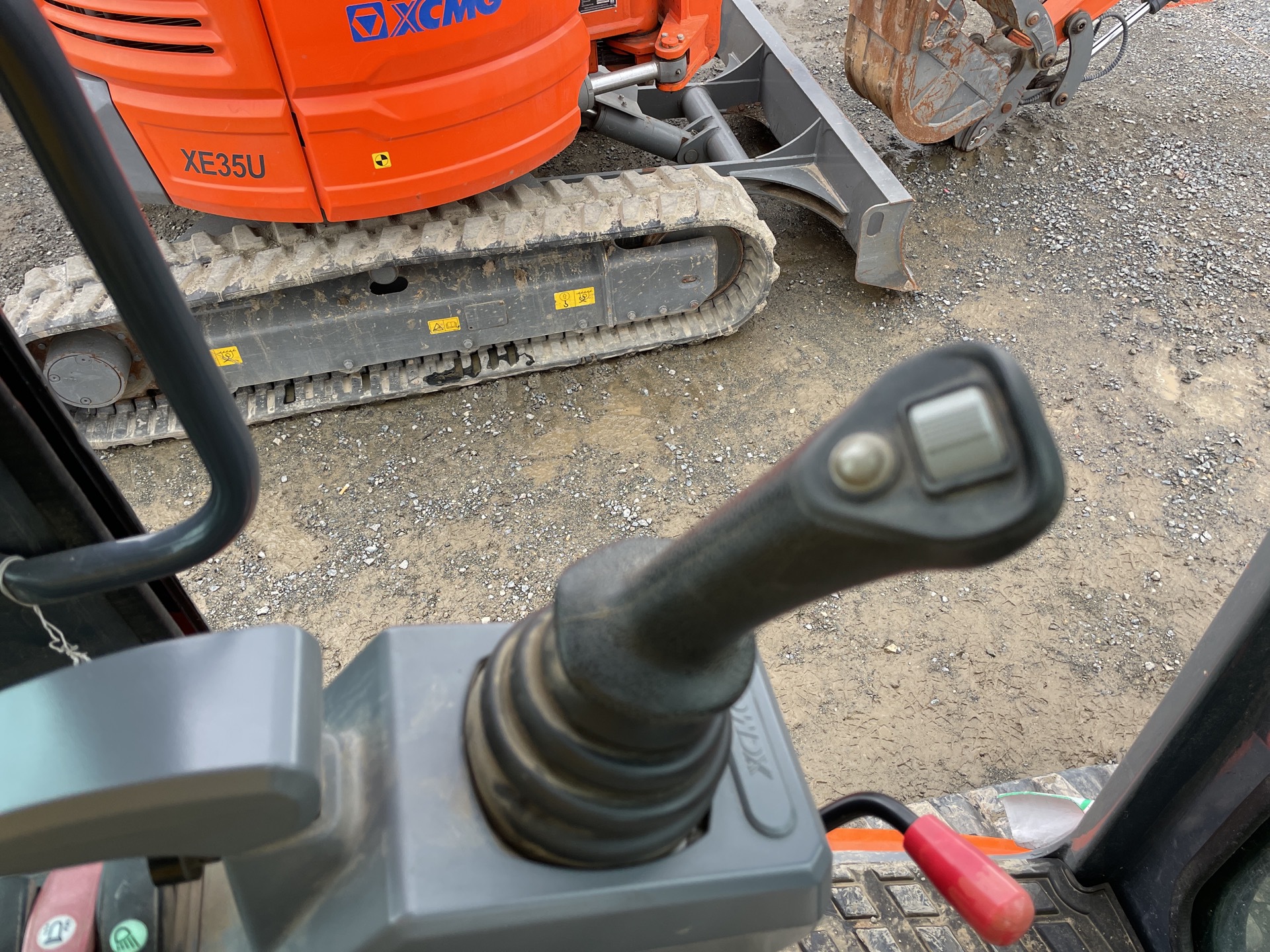 Photo - 12