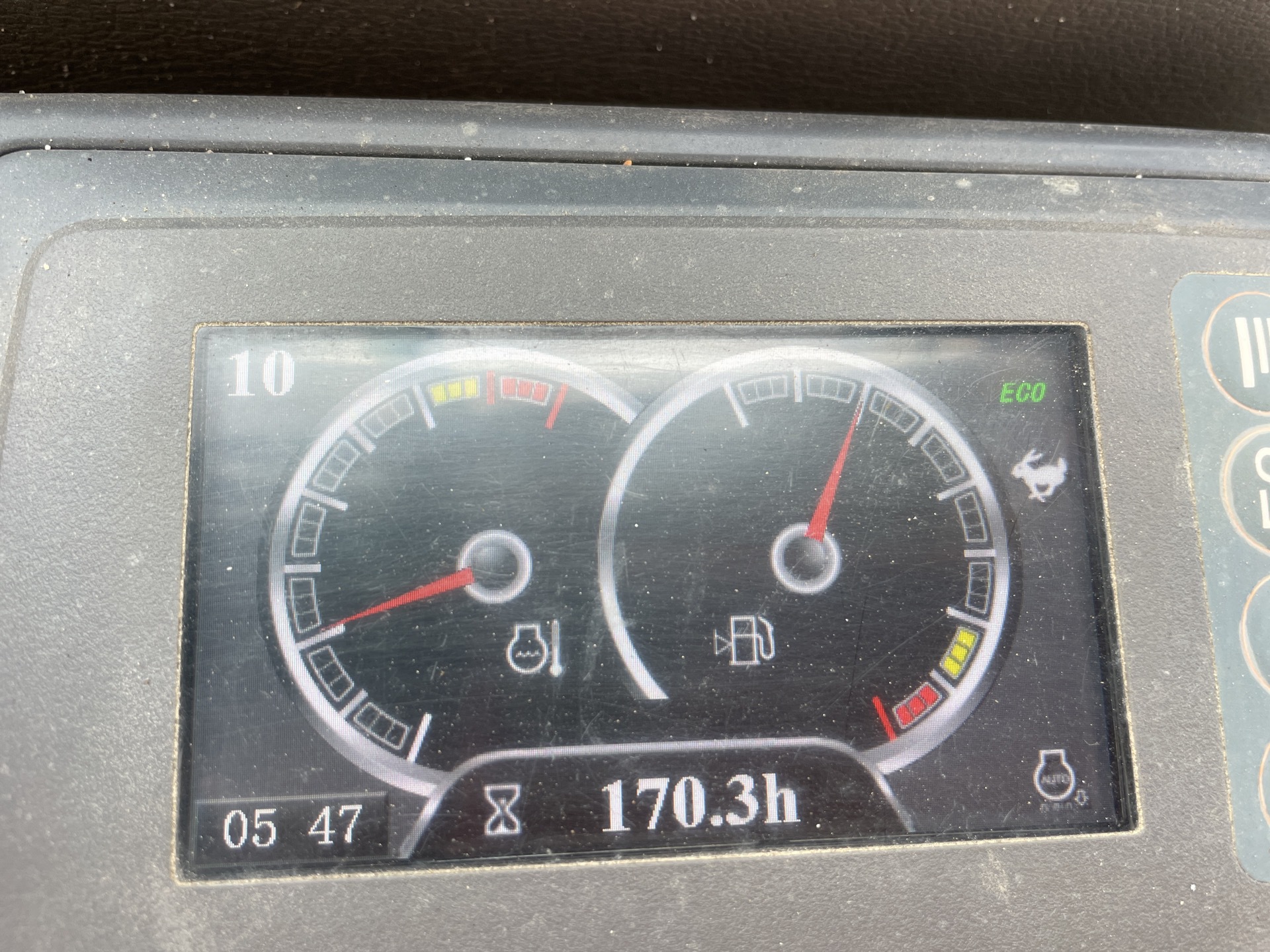Photo - 25