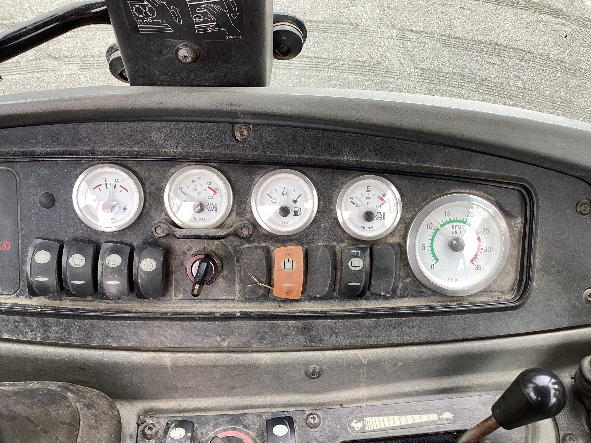 Photo - 28