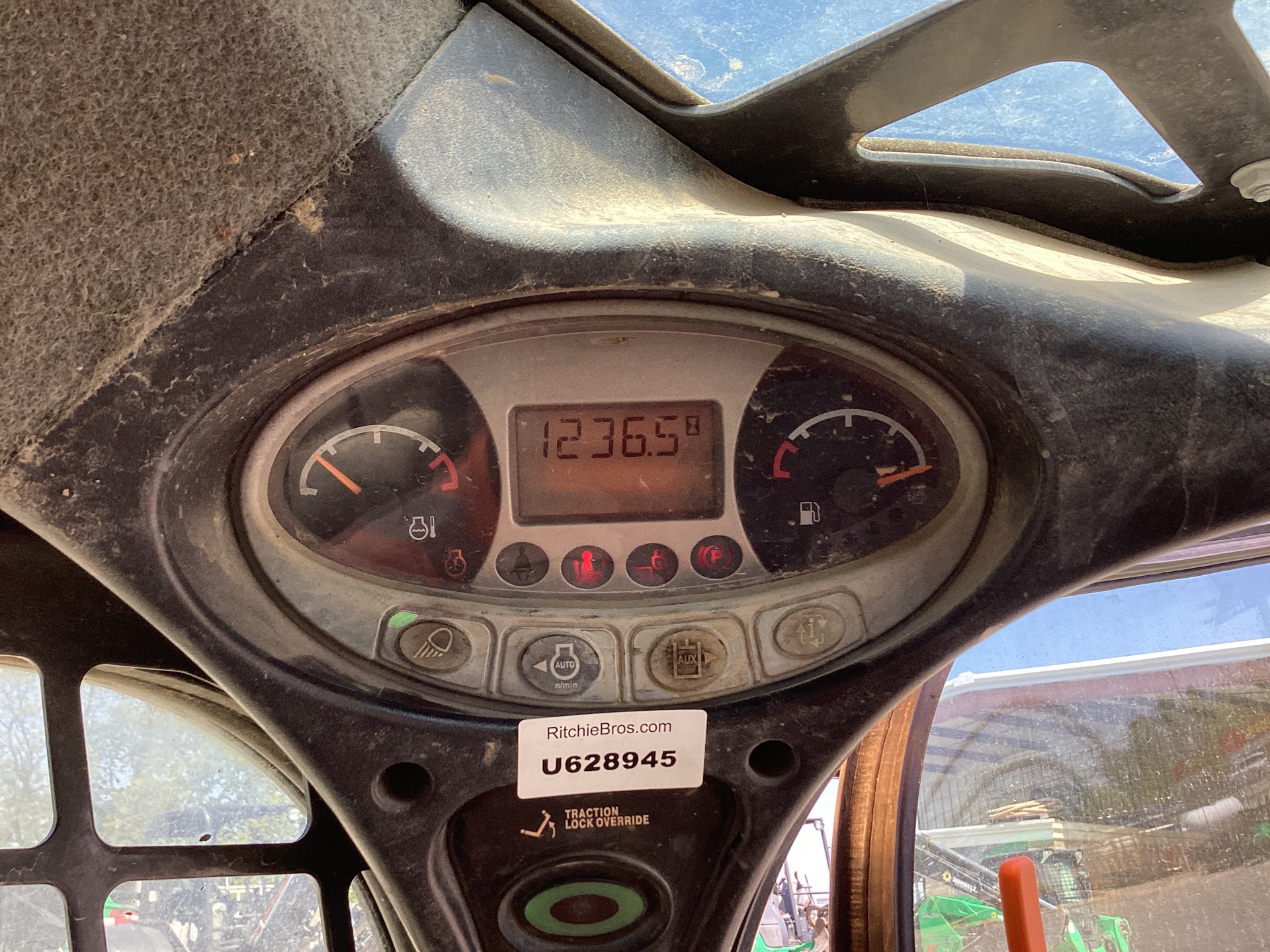 Photo - 51