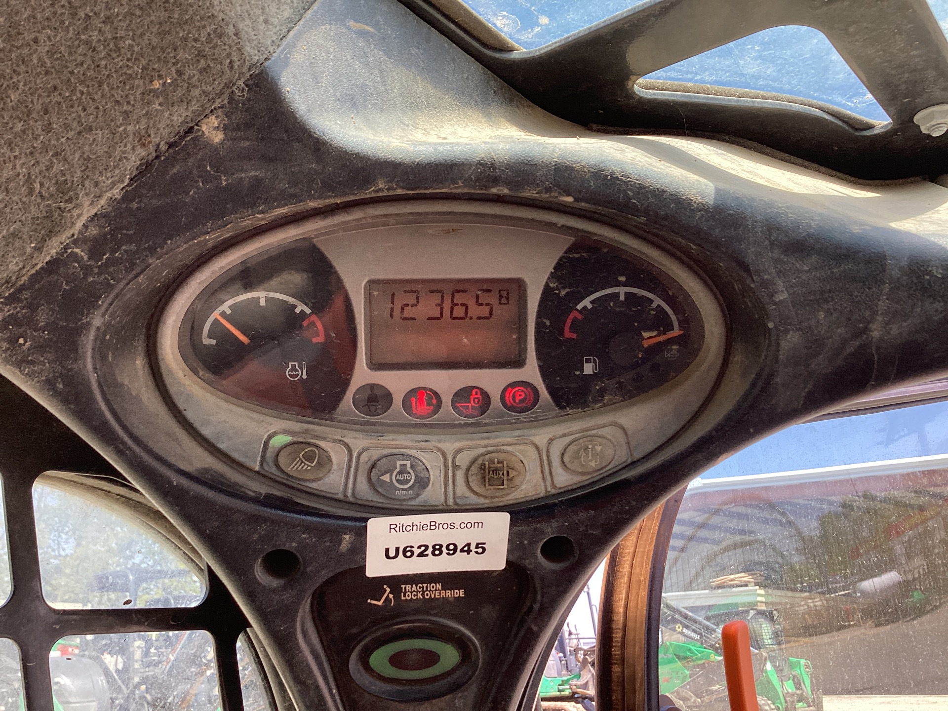 Photo - 50