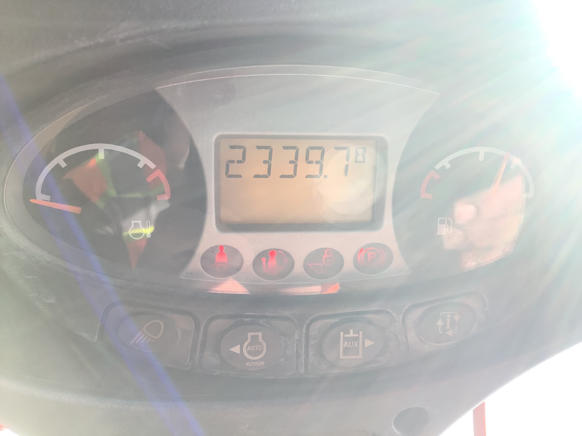 Photo - 5