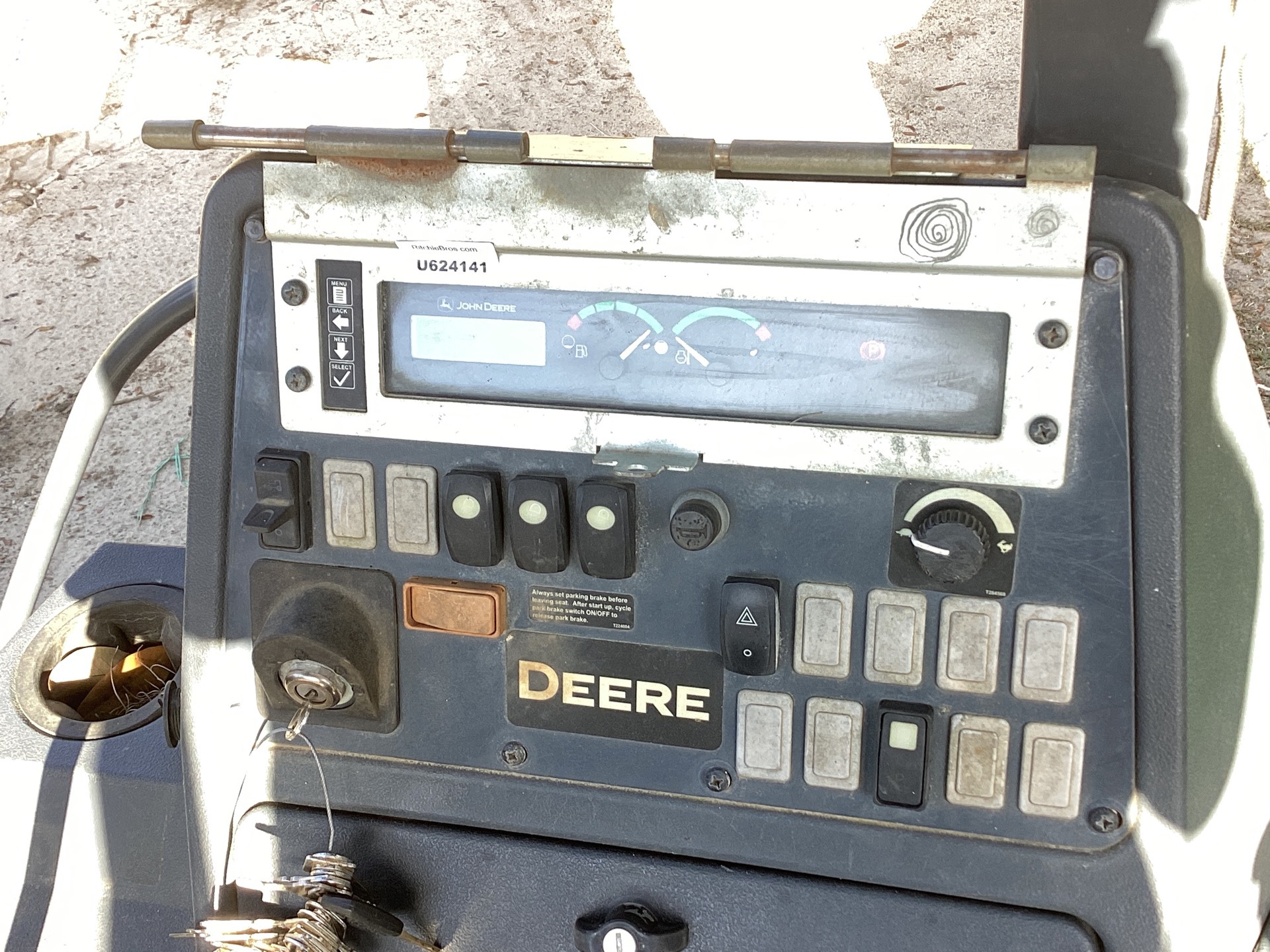 Photo - 25
