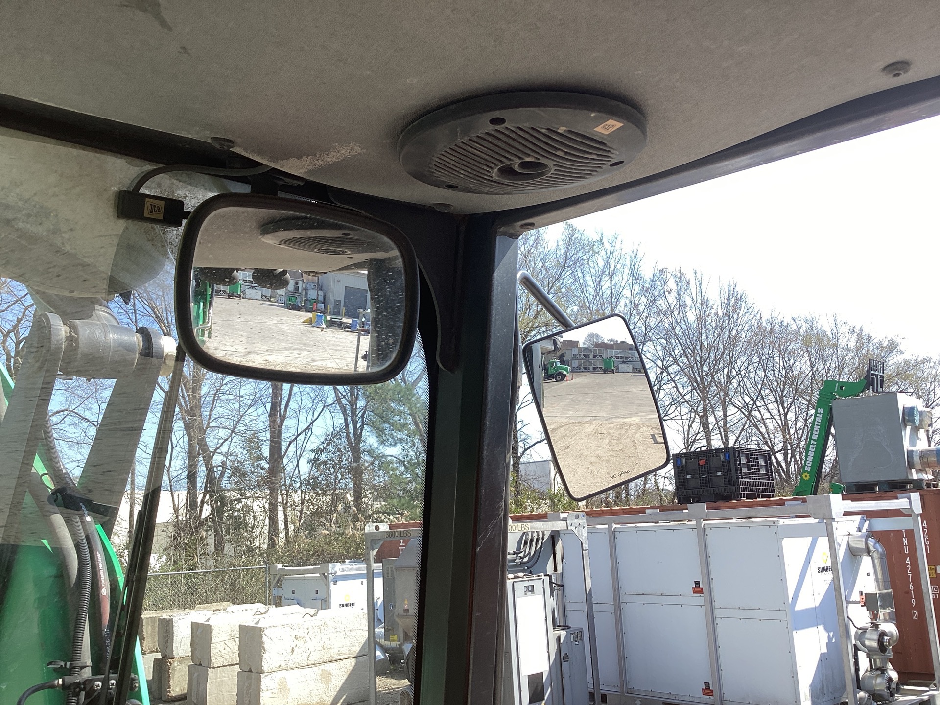 Photo - 17