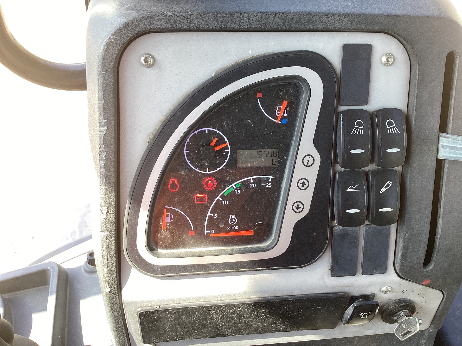 Photo - 25