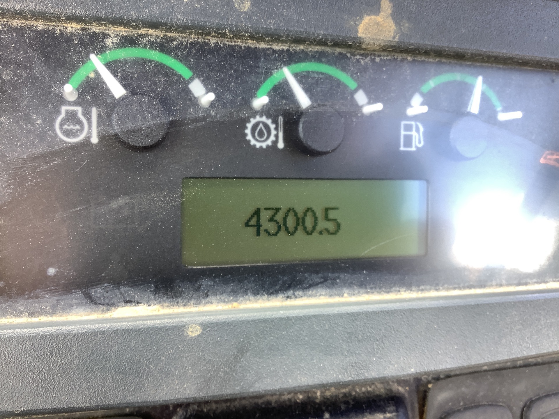 Photo - 25