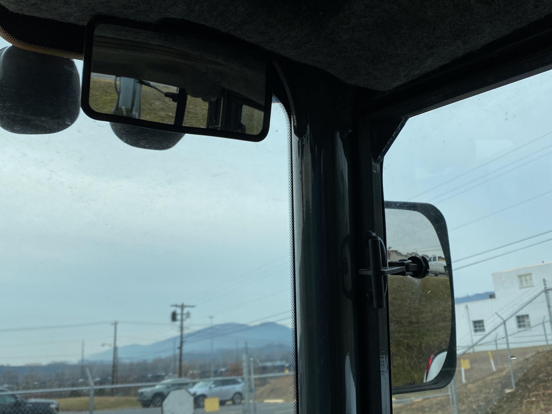 Photo - 25