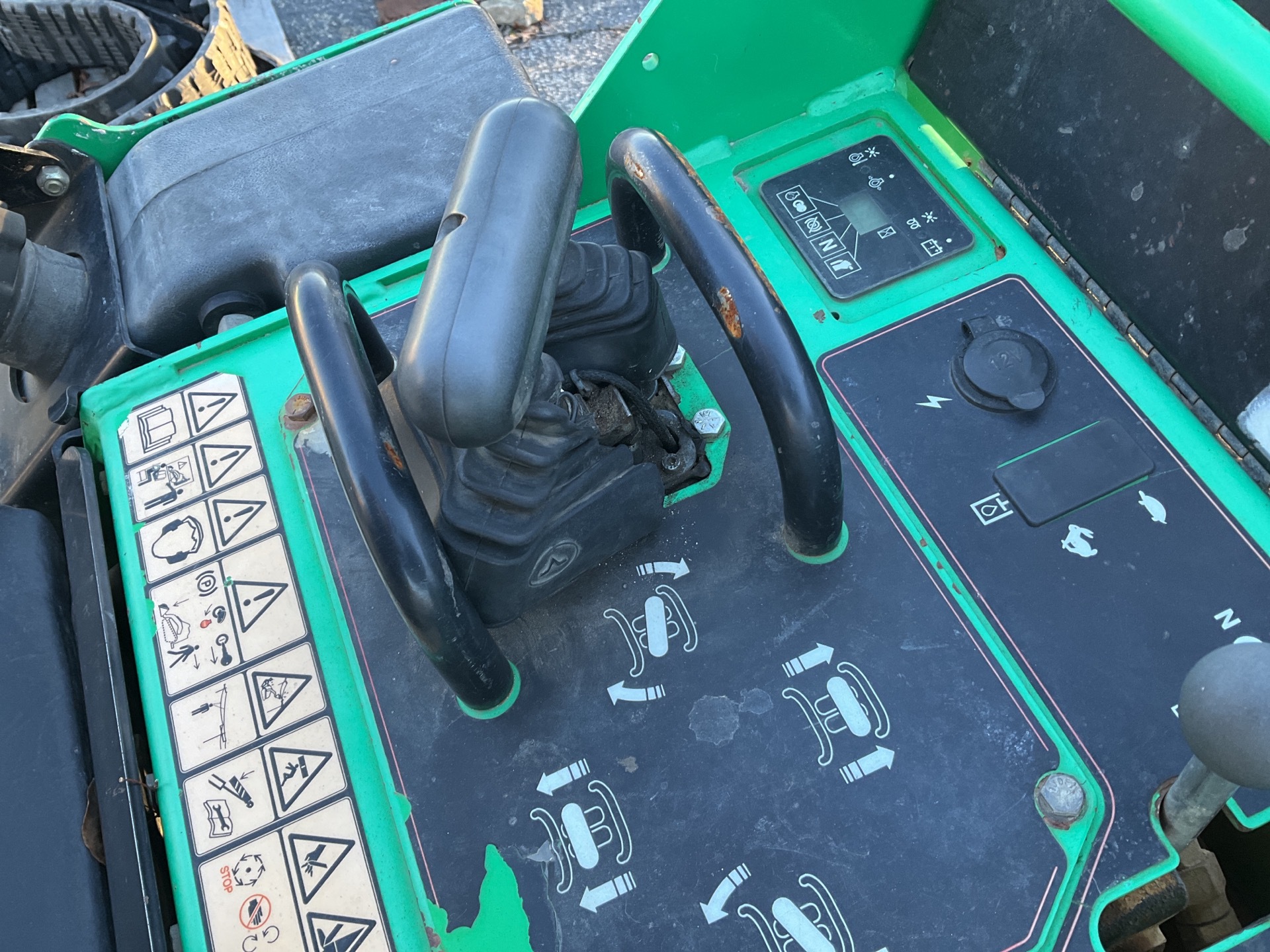 Photo - 15