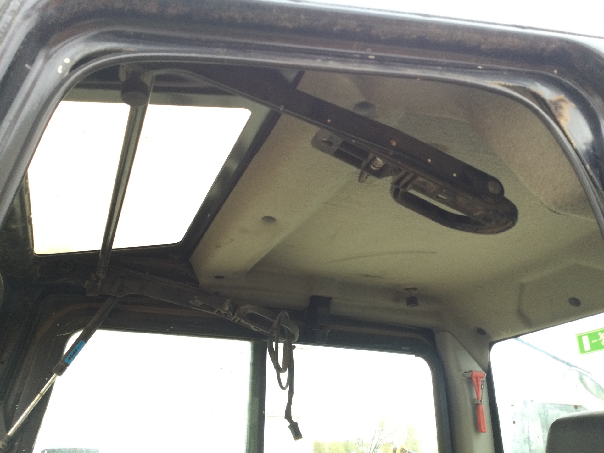 Photo - 32