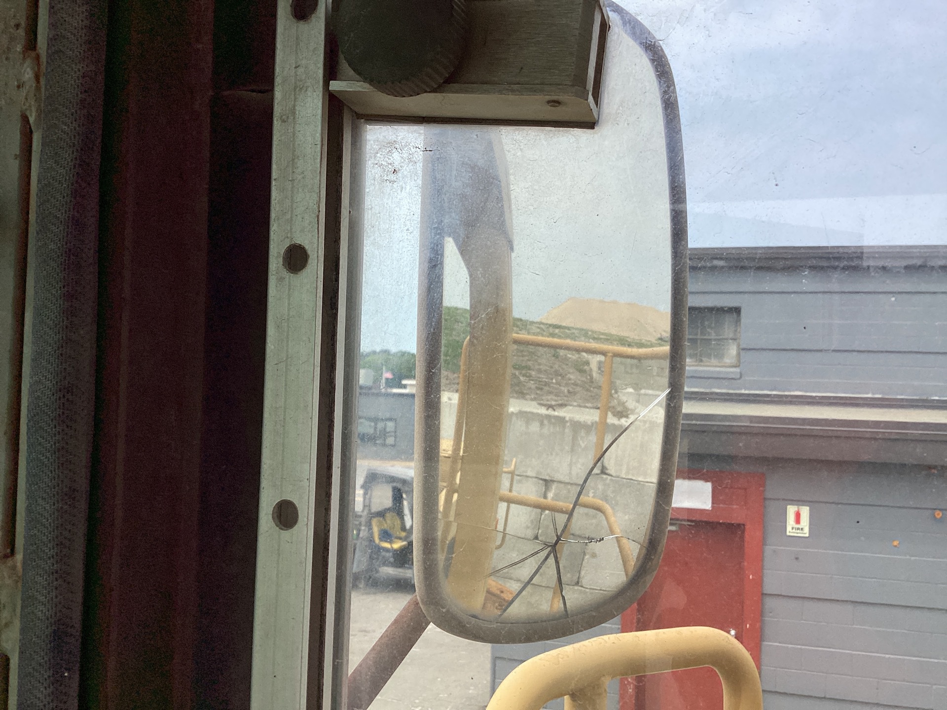 Photo - 25