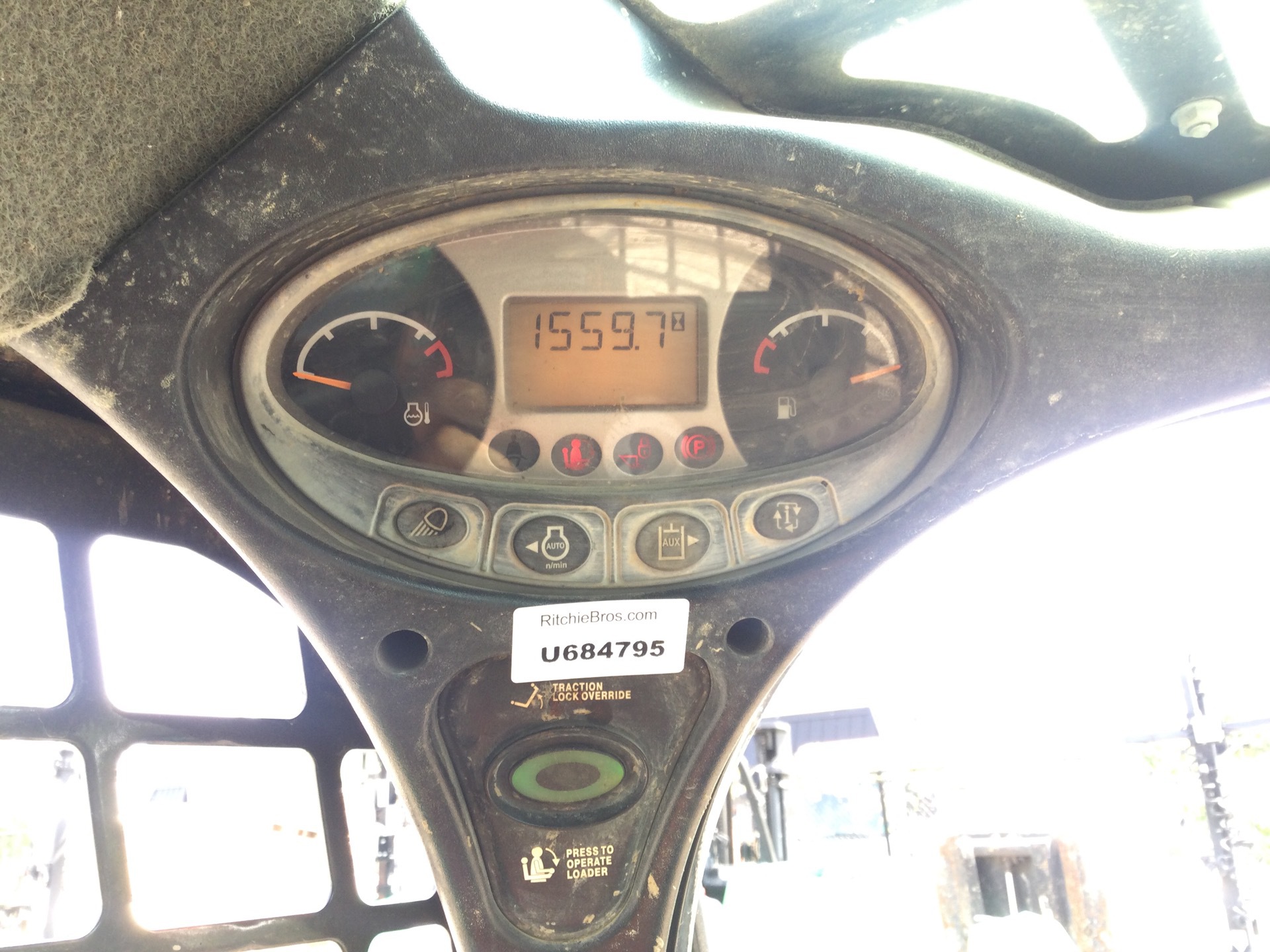 Photo - 6