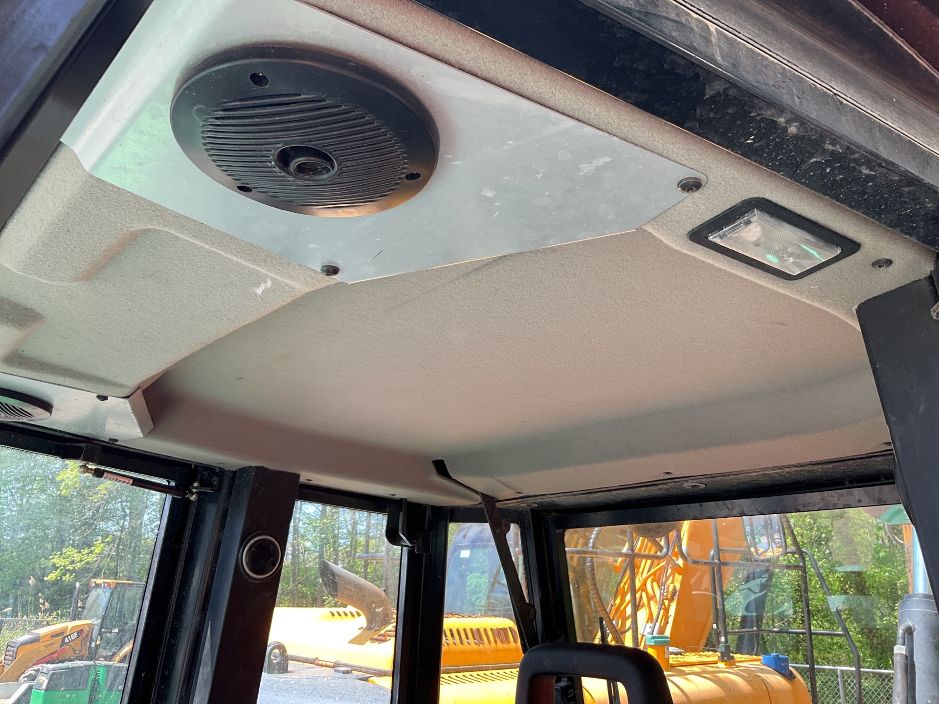 Photo - 25