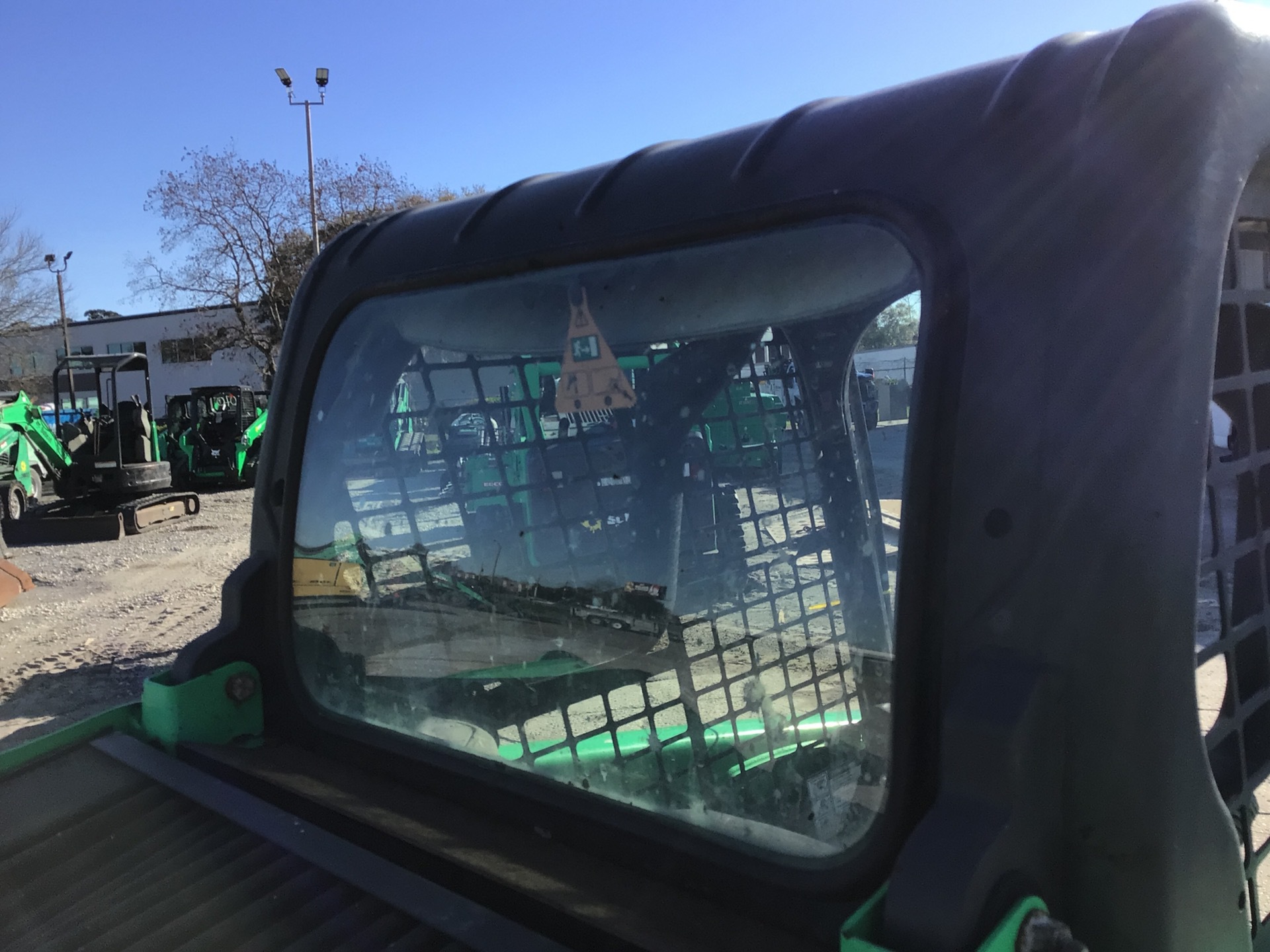 Photo - 6