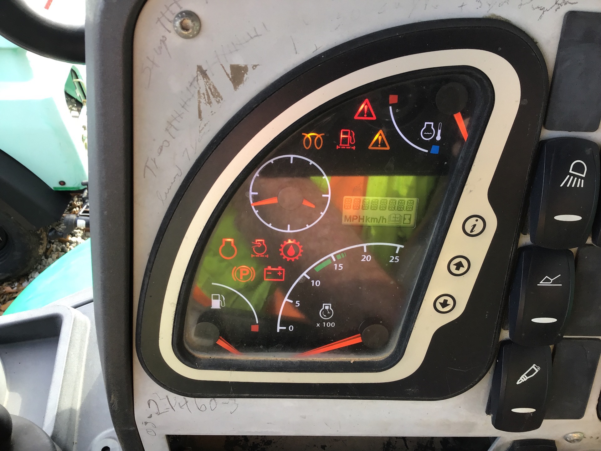 Photo - 18
