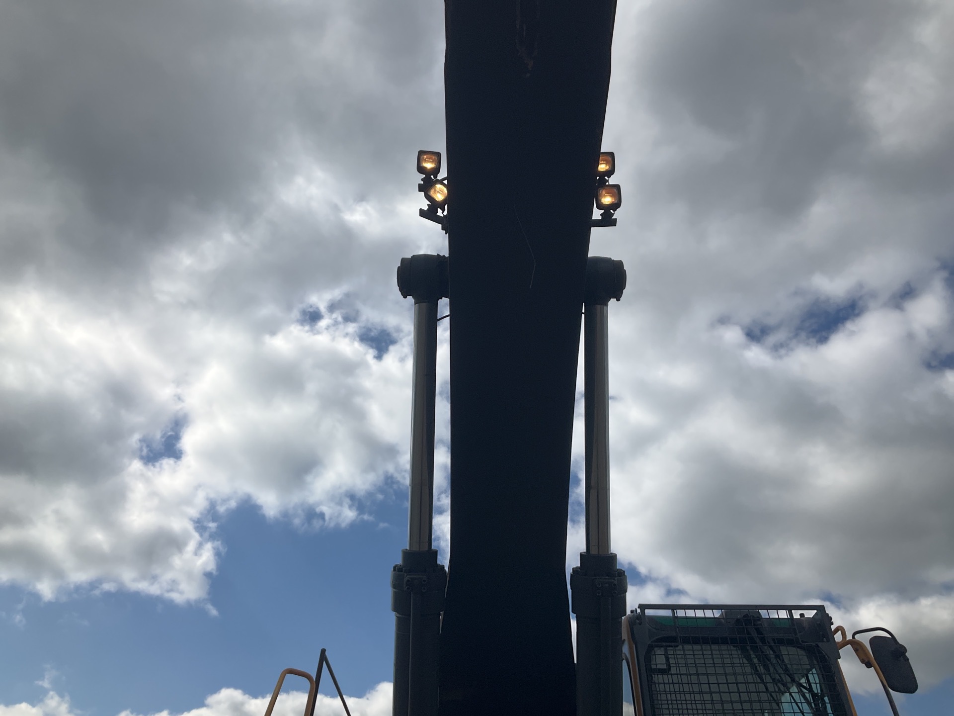 Photo - 25