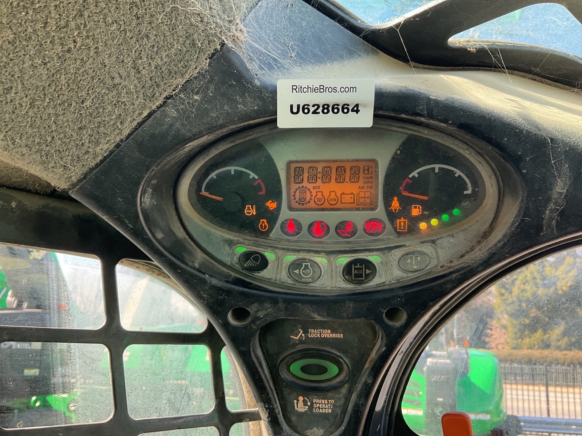 Photo - 25
