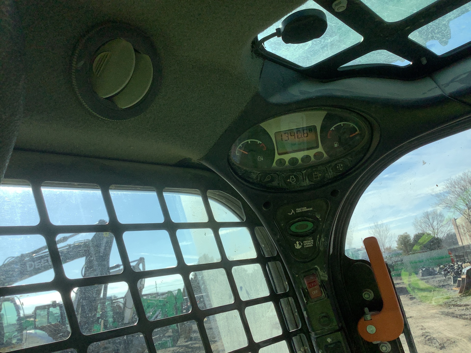Photo - 32