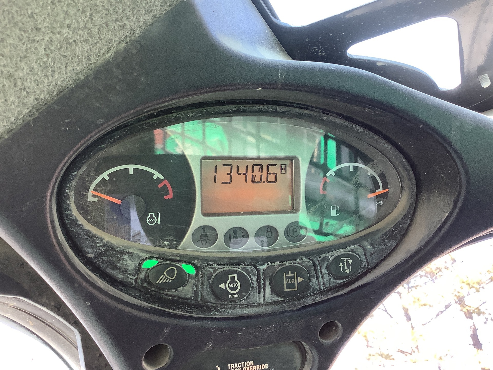 Photo - 25