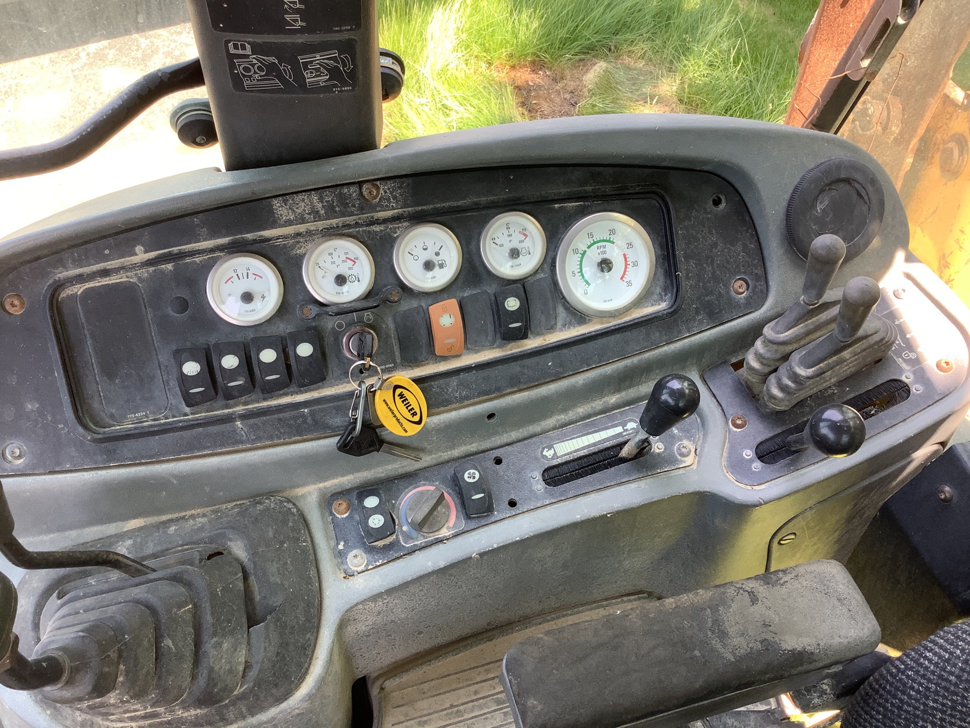 Photo - 33
