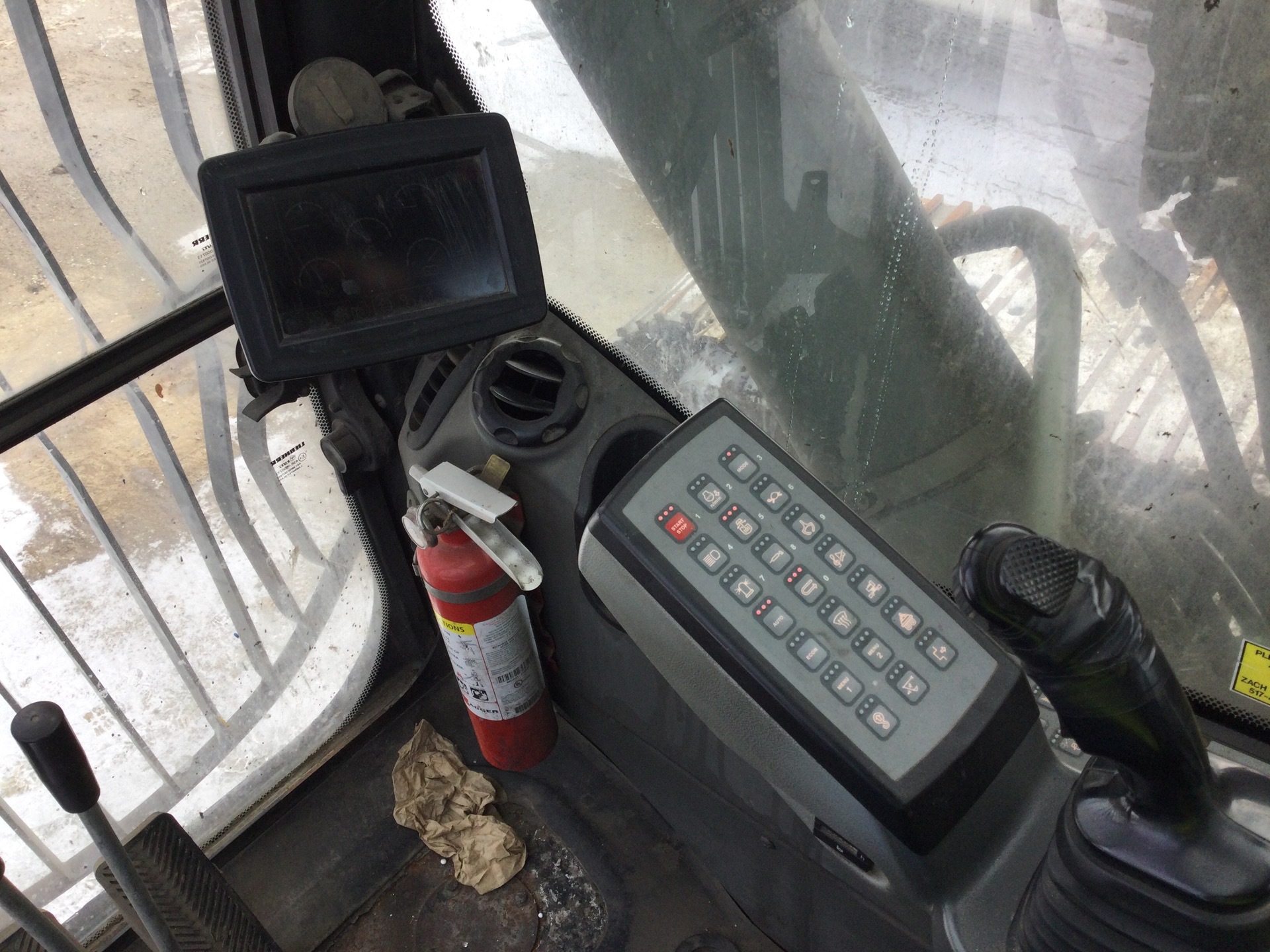 Photo - 27