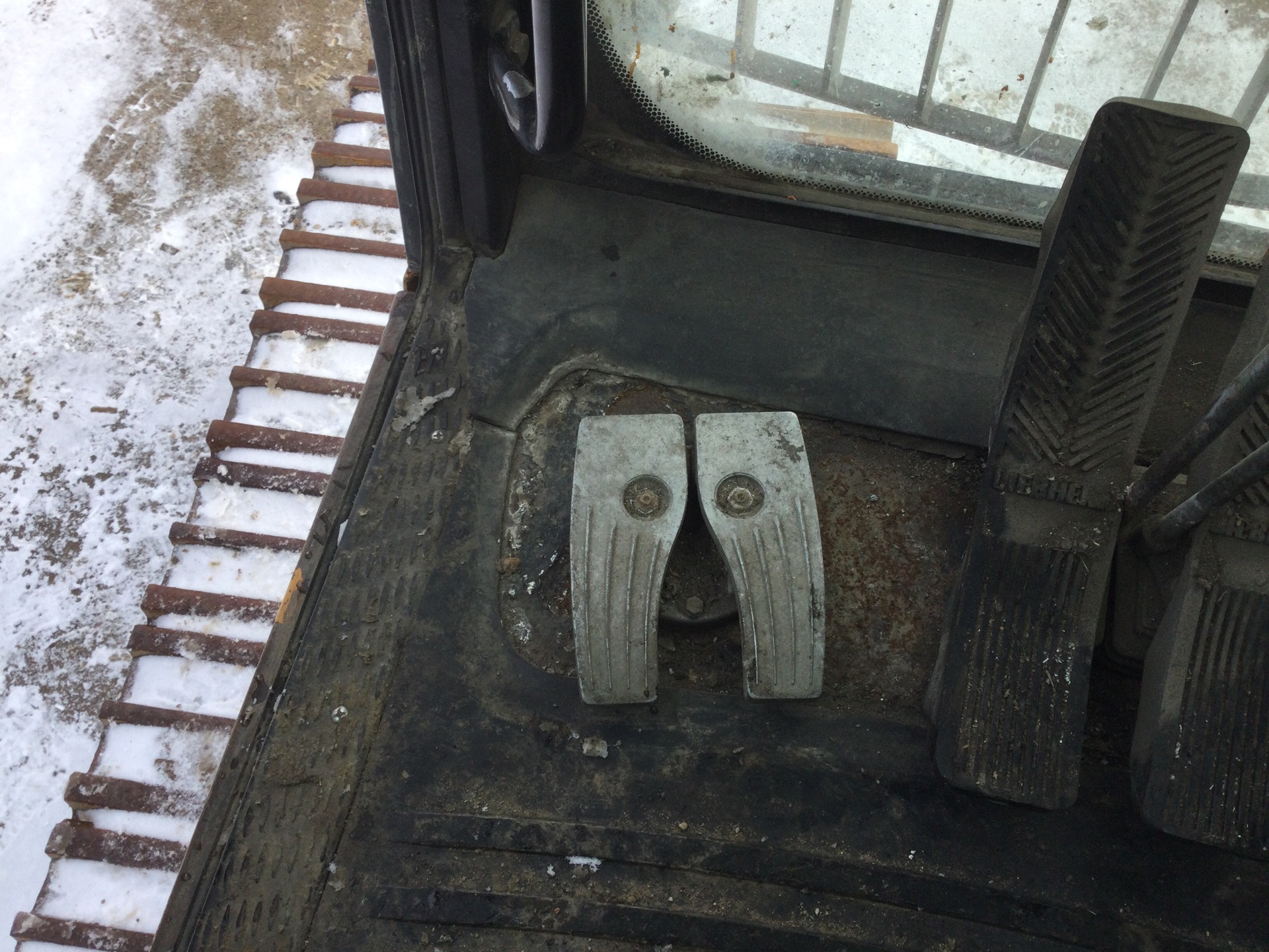 Photo - 25