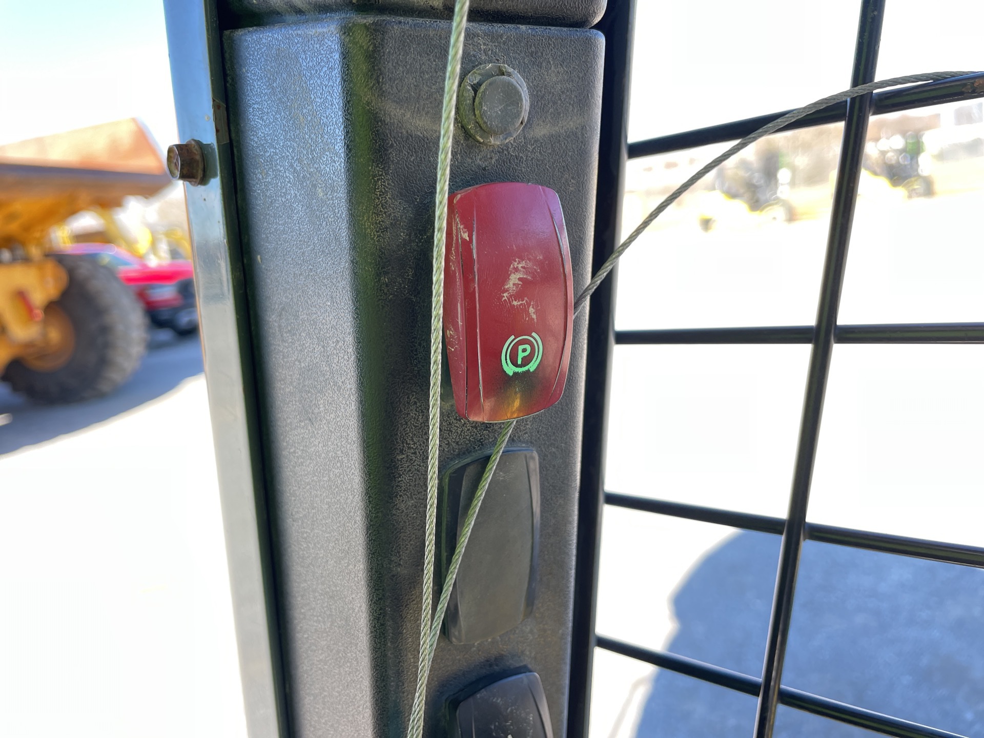 Photo - 19