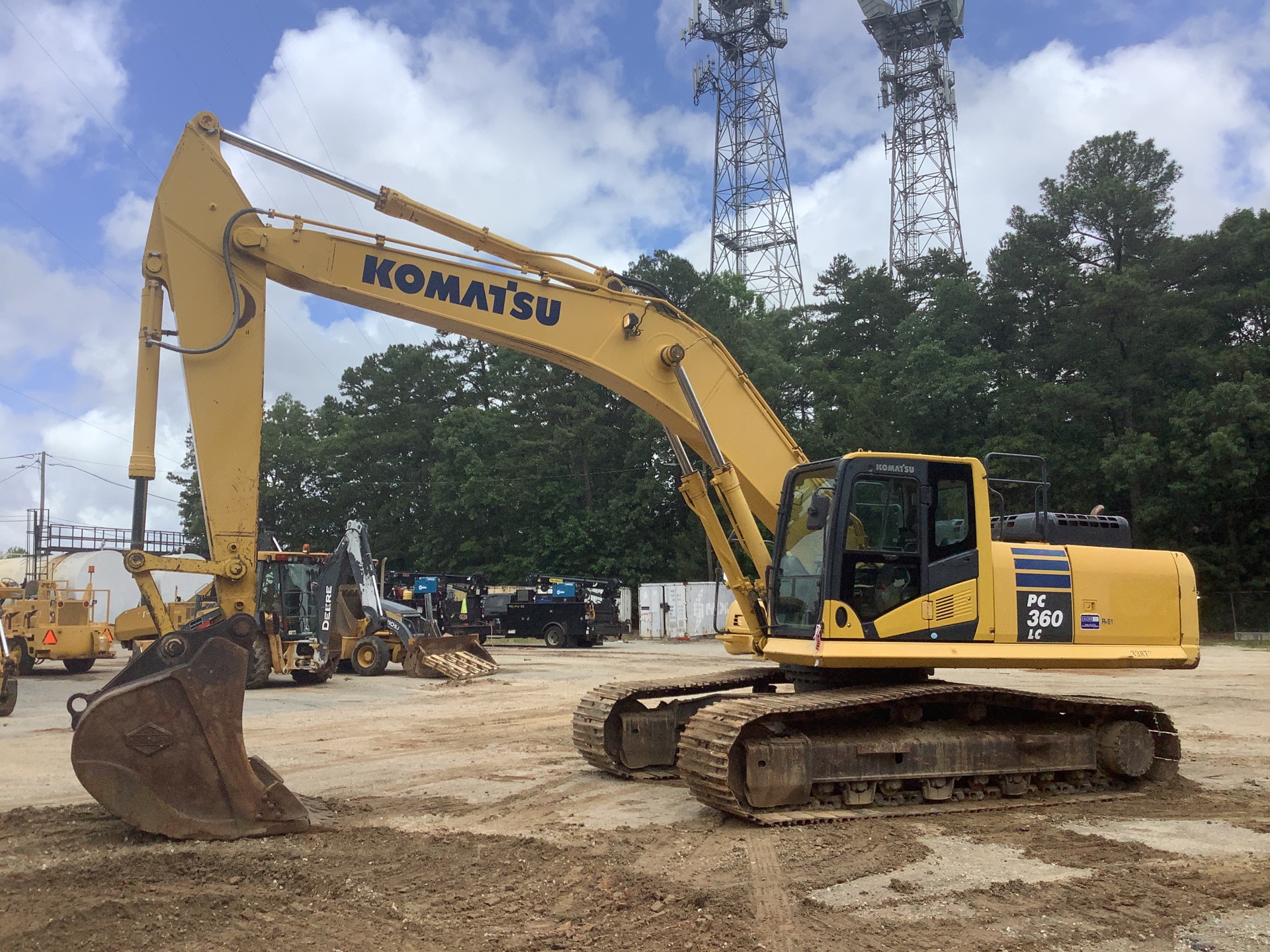 2015 Komatsu PC360 LC-10 Tracked Excavator