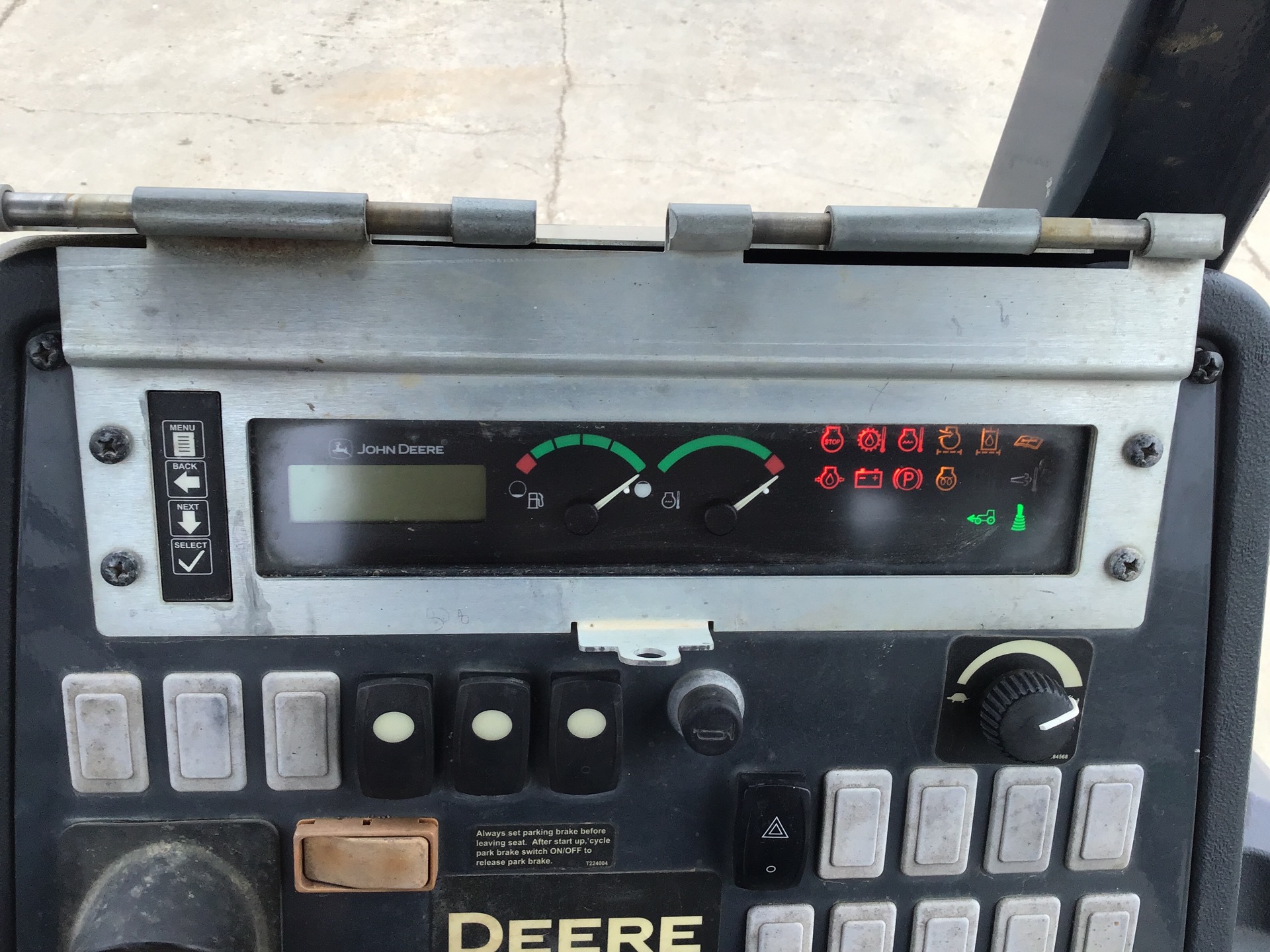 Photo - 25