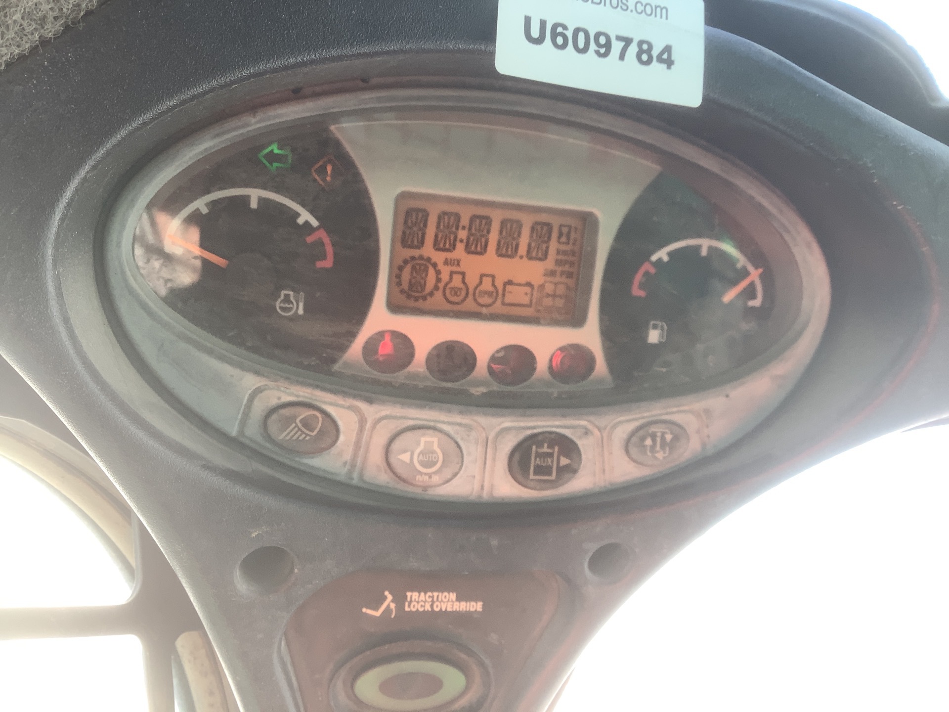 Photo - 25