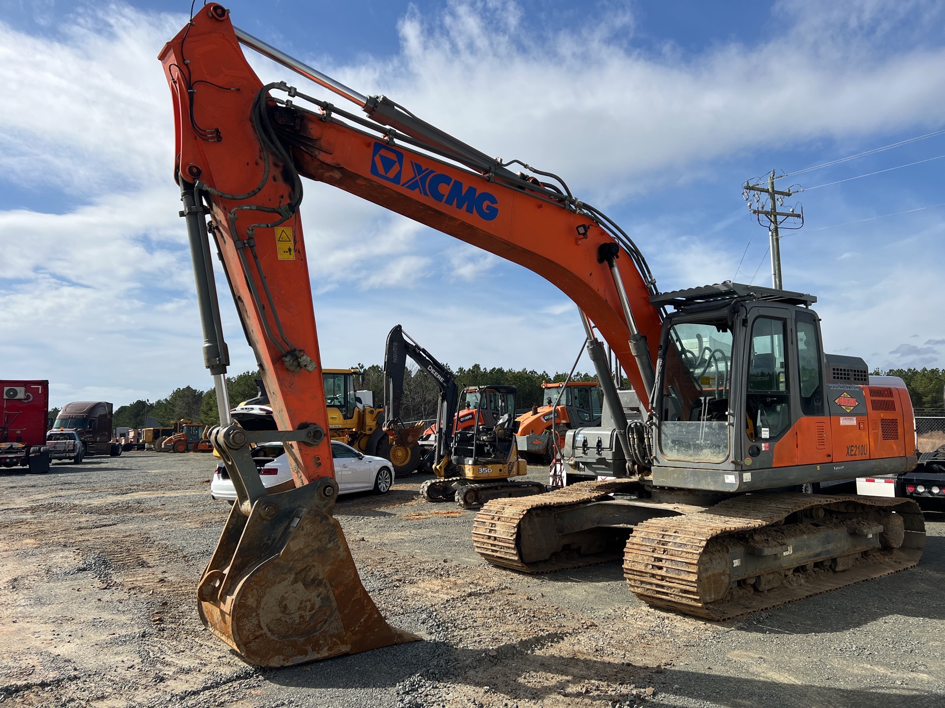 2019 XCMG XE210U Tracked Excavator