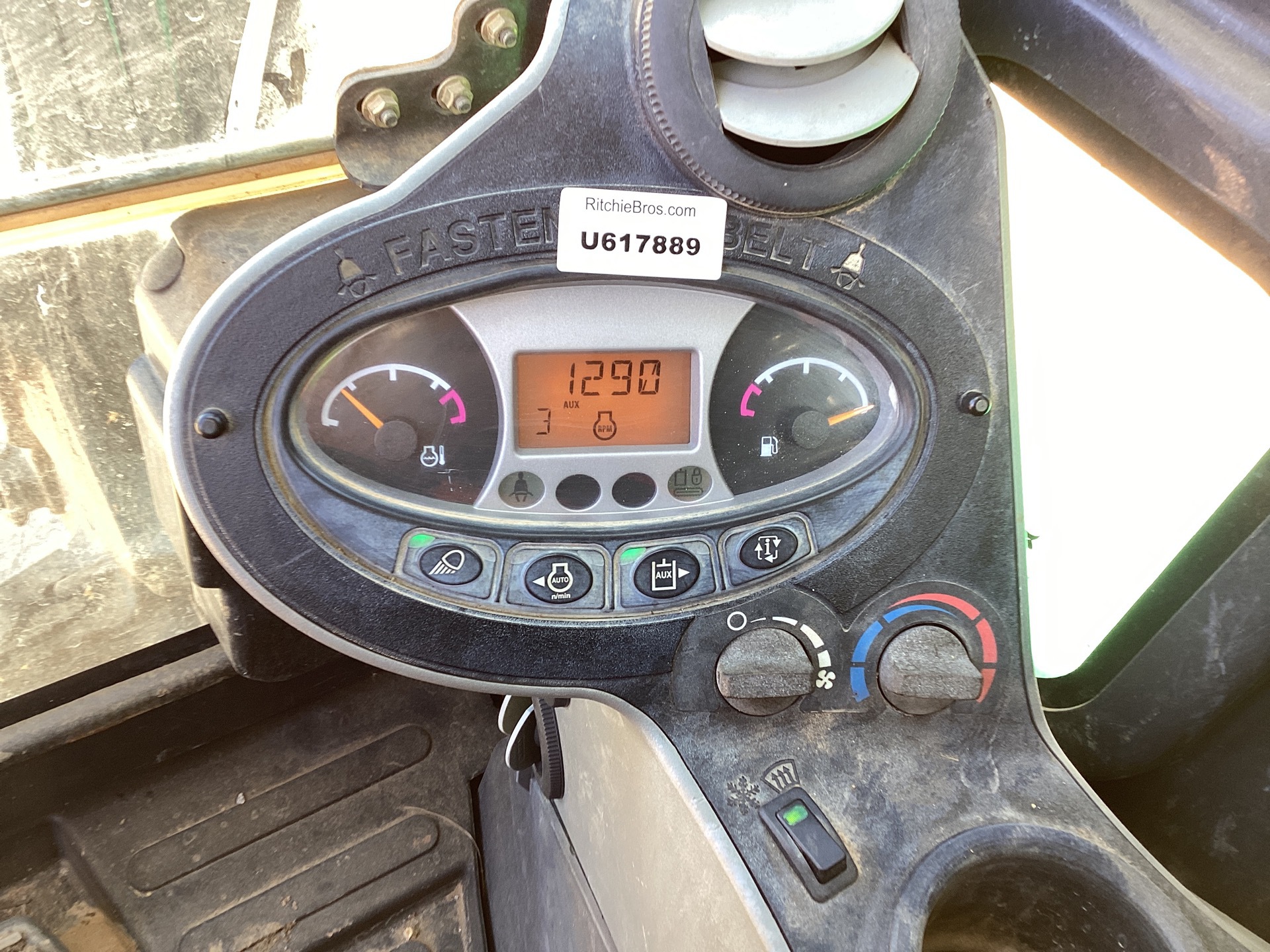 Photo - 24