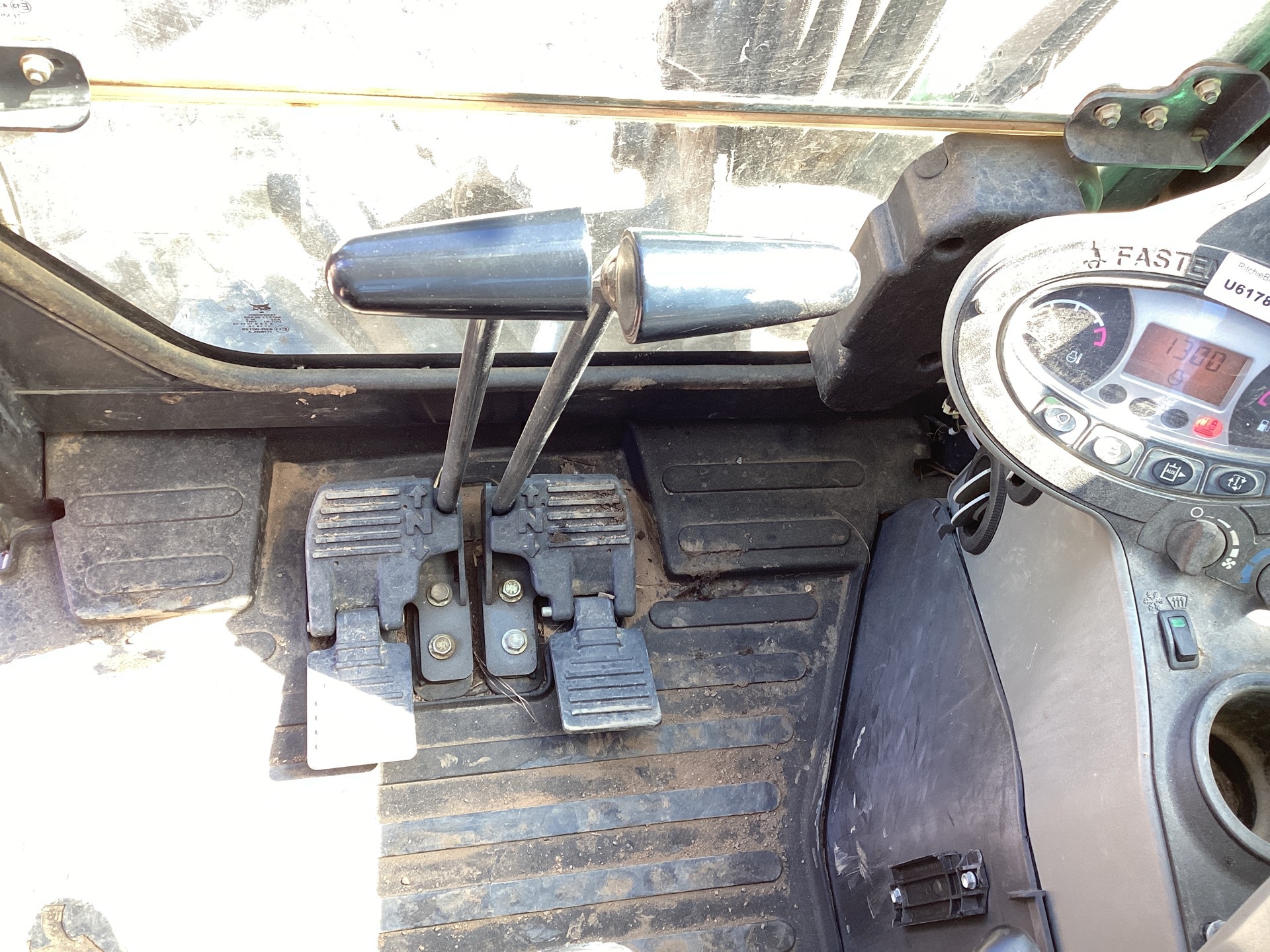Photo - 17
