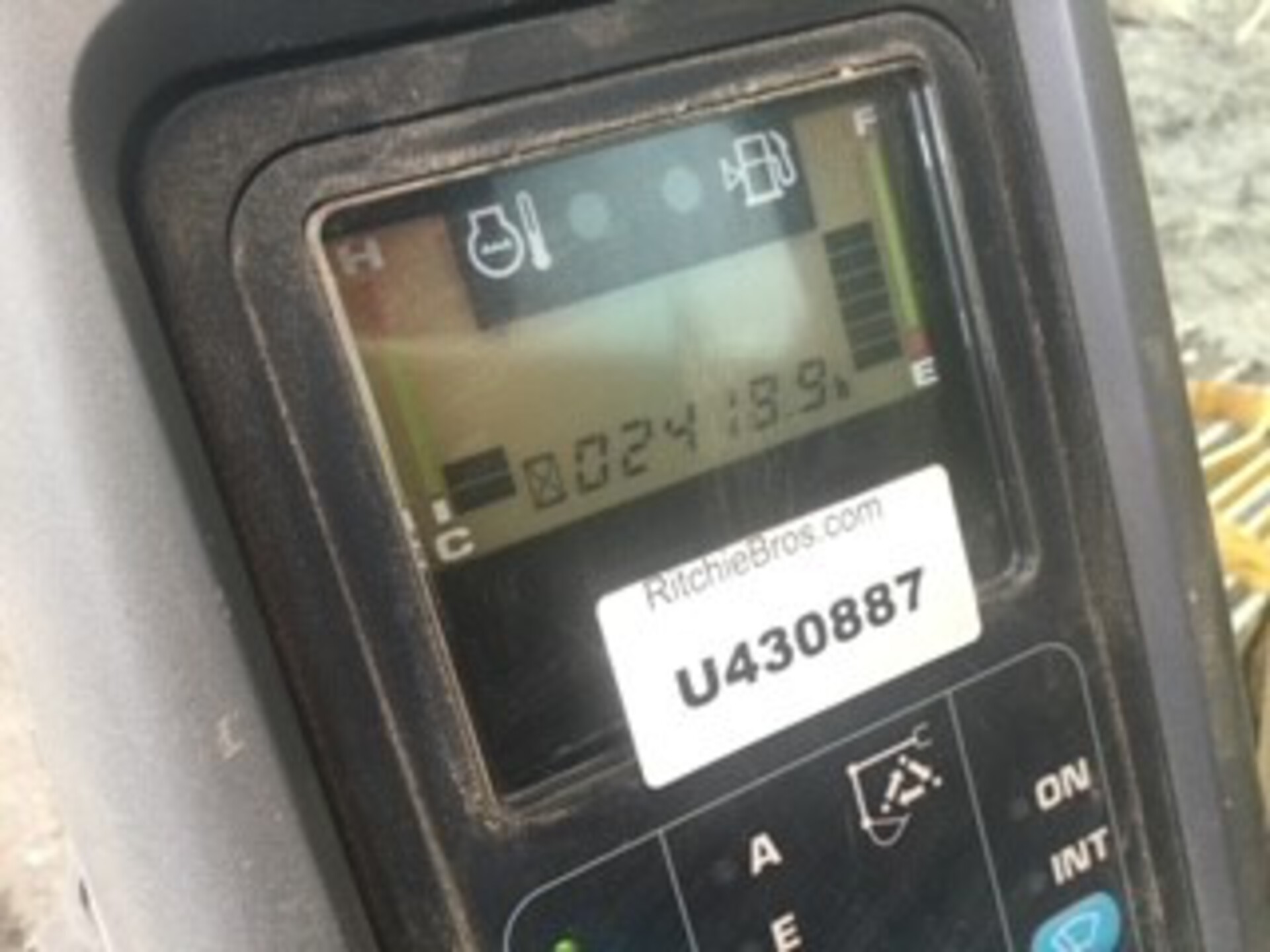 Photo - 11