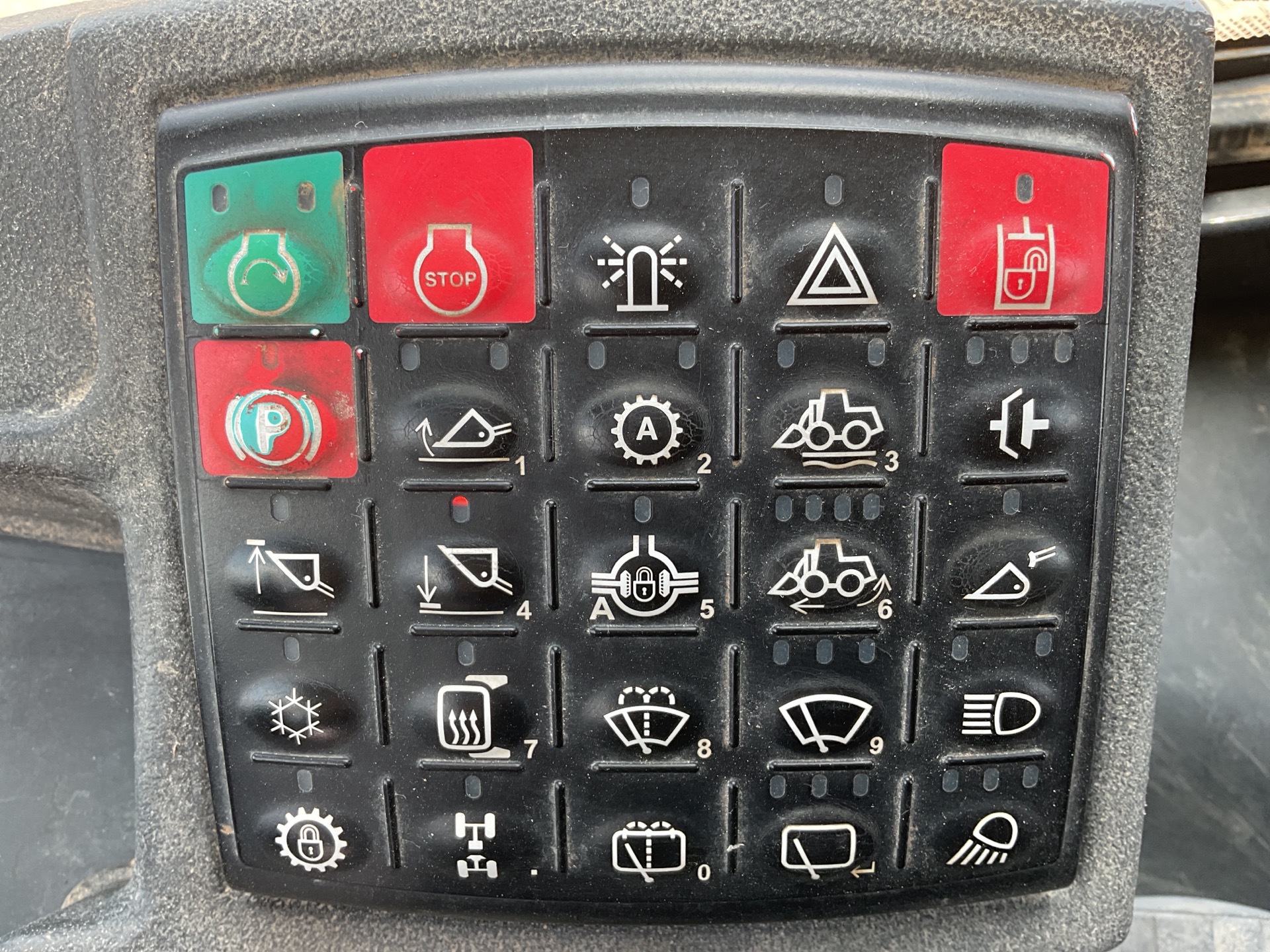 Photo - 16