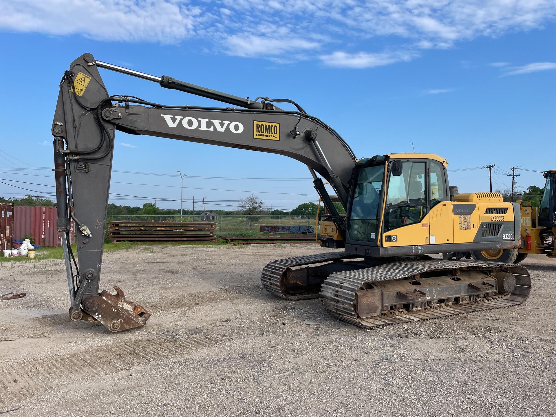 2014 Volvo EC220DL Tracked Excavator