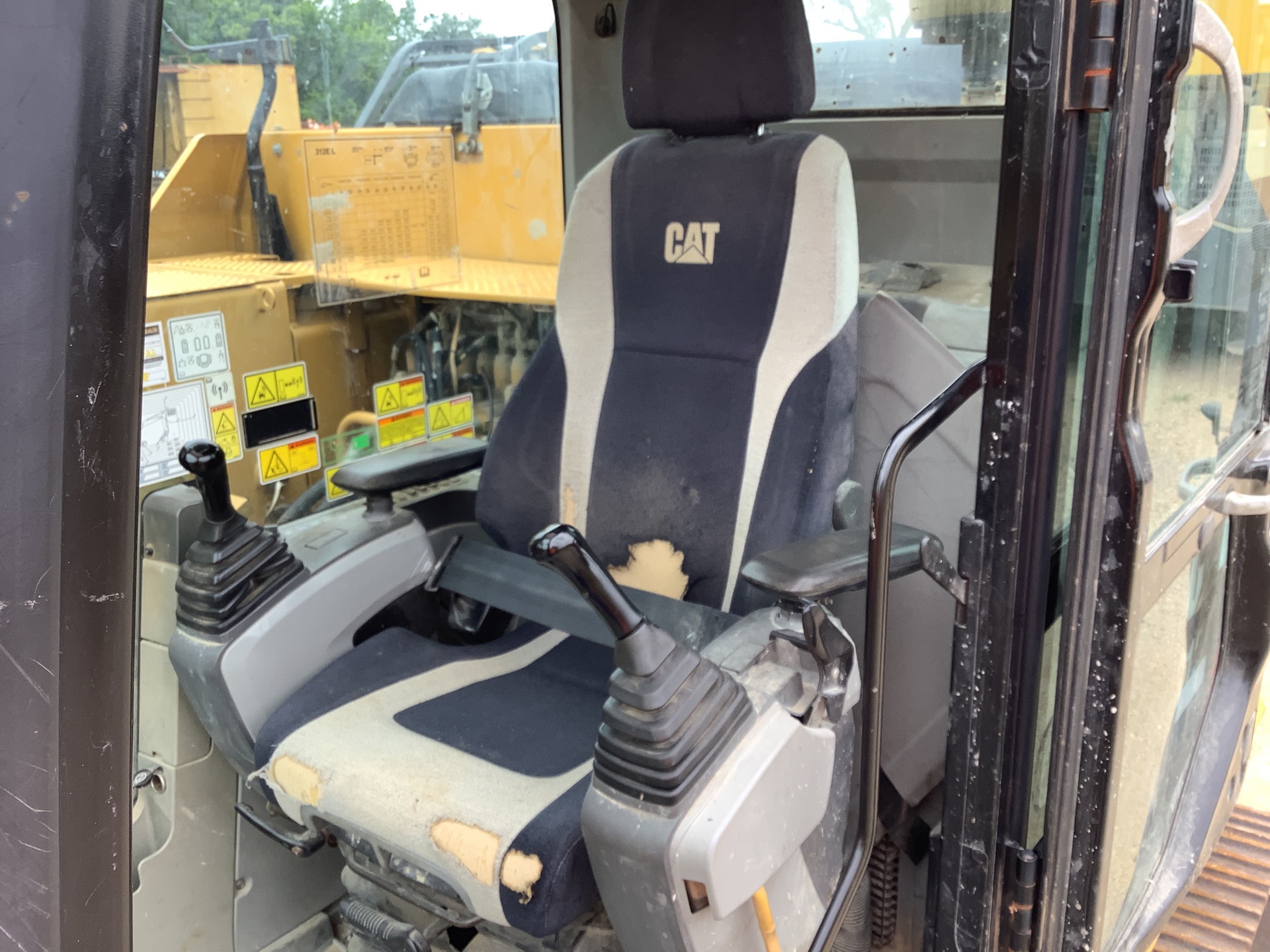 Photo - 16