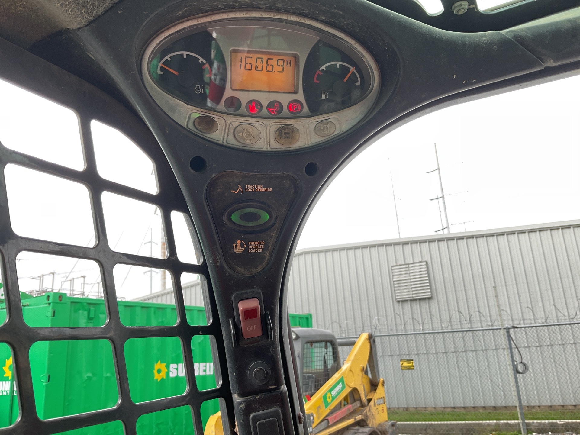 Photo - 12