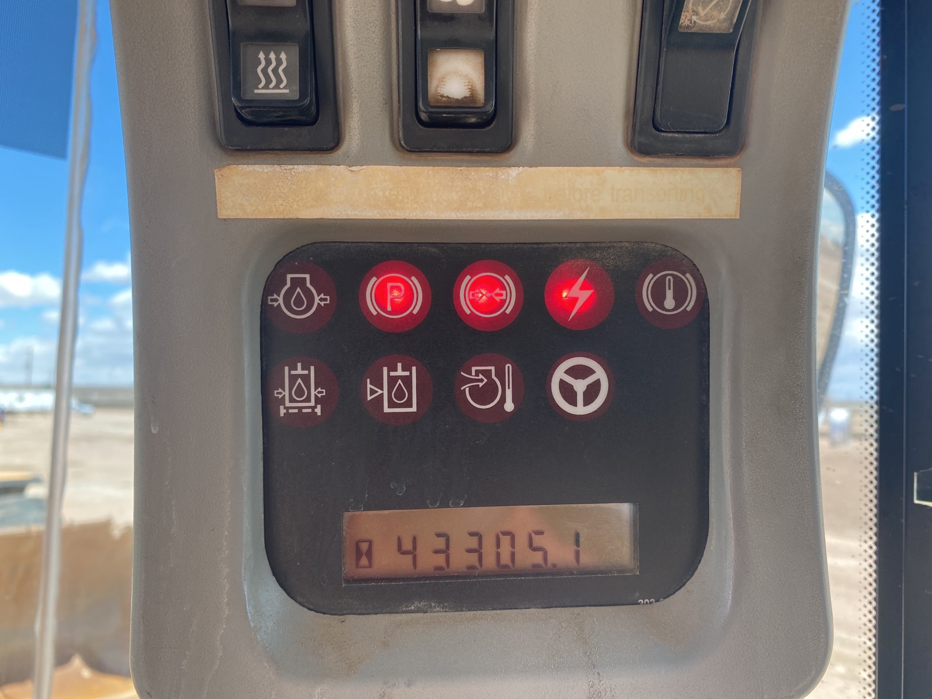 Photo - 5
