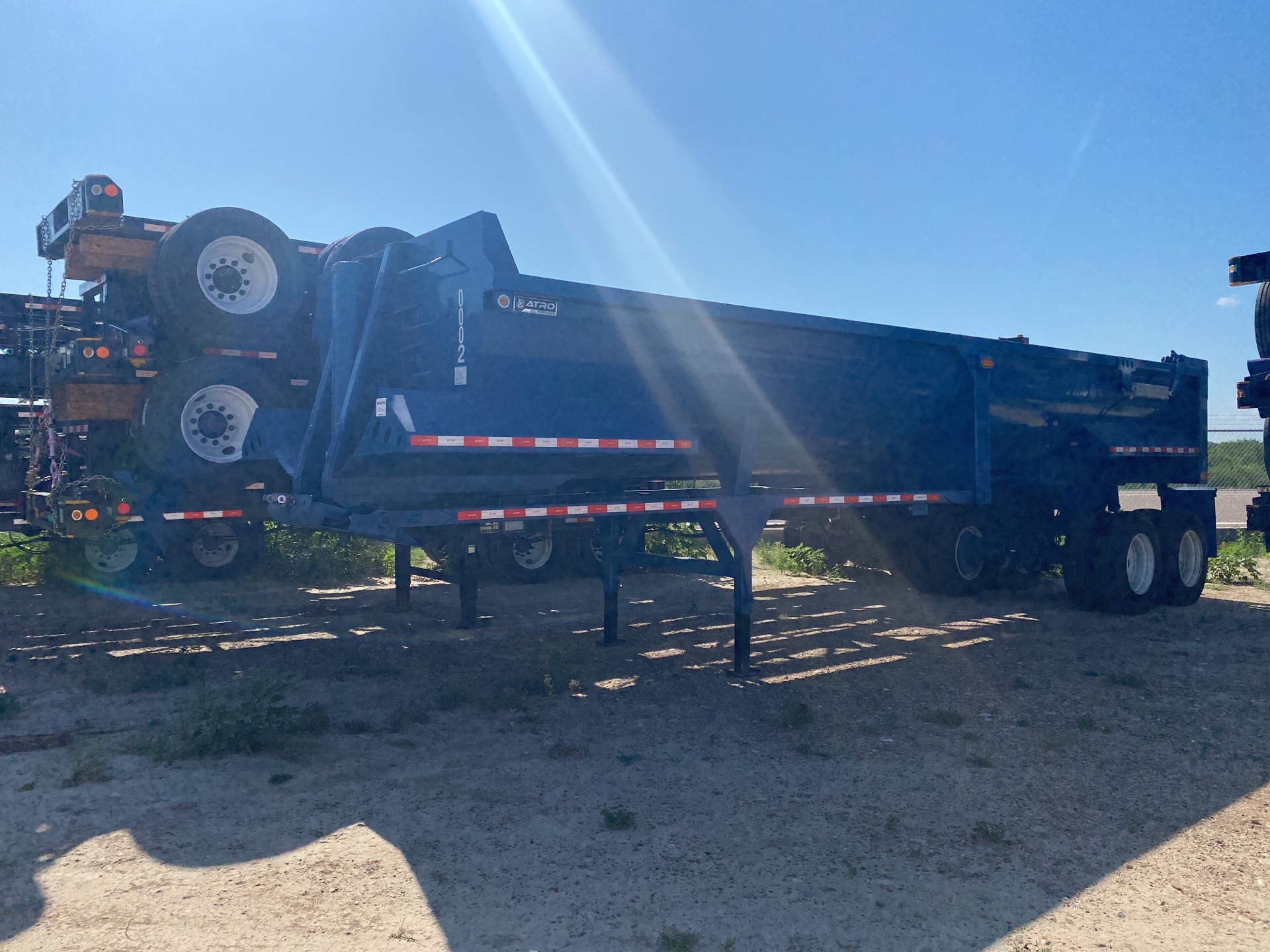 2024 Atro 31 ft 11 in T/A End Dump Trailer