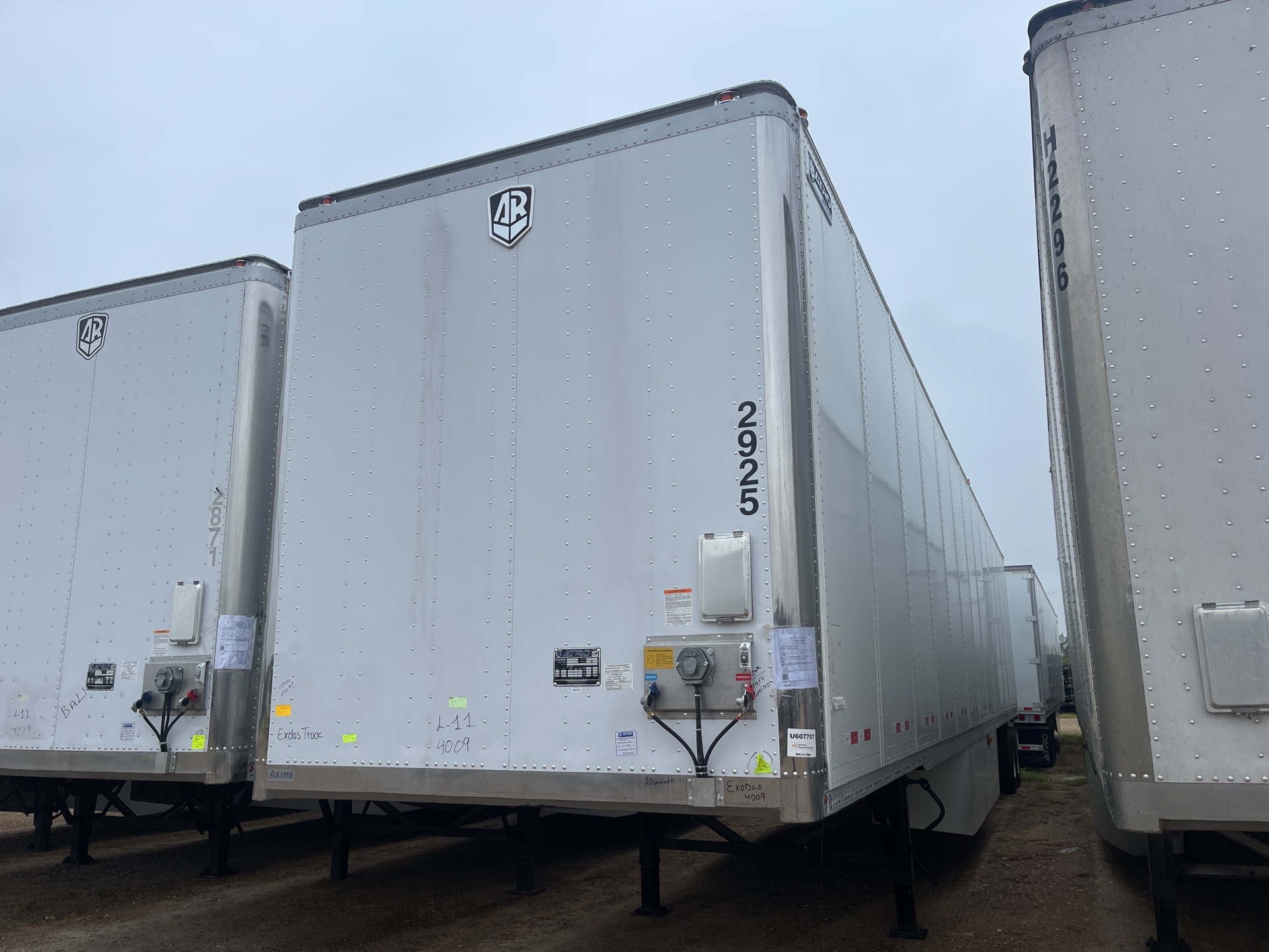 2023 Atro 53 ft x 102 in T/A Van Trailer (unused)