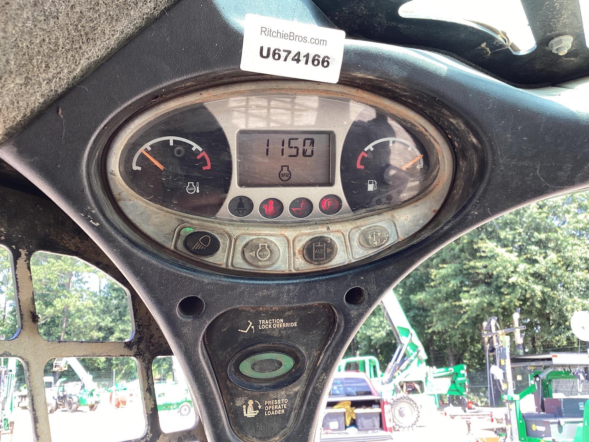 Photo - 25