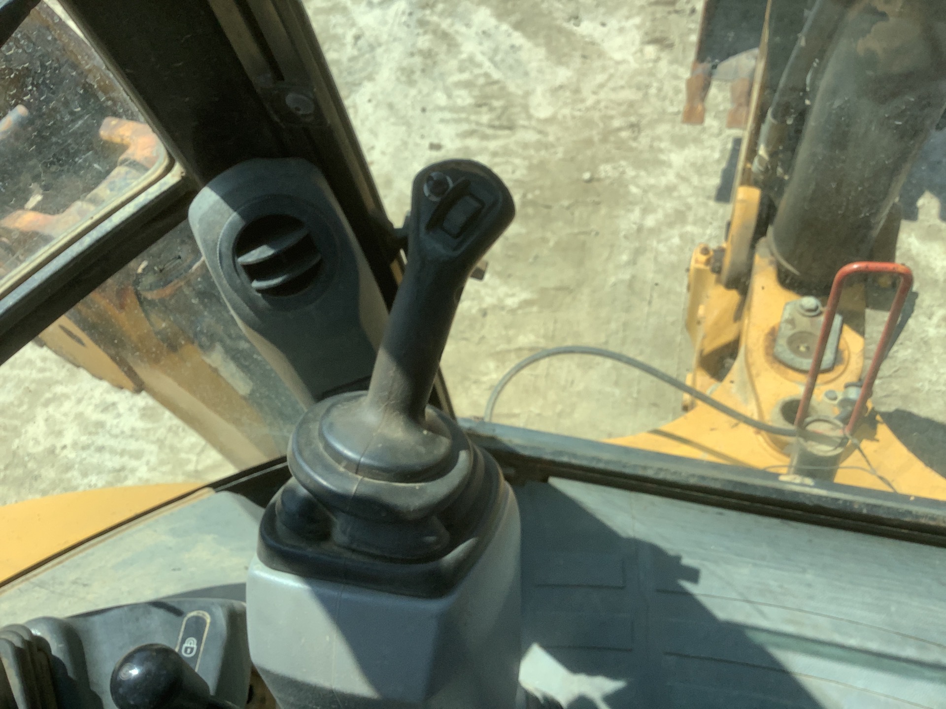Photo - 19