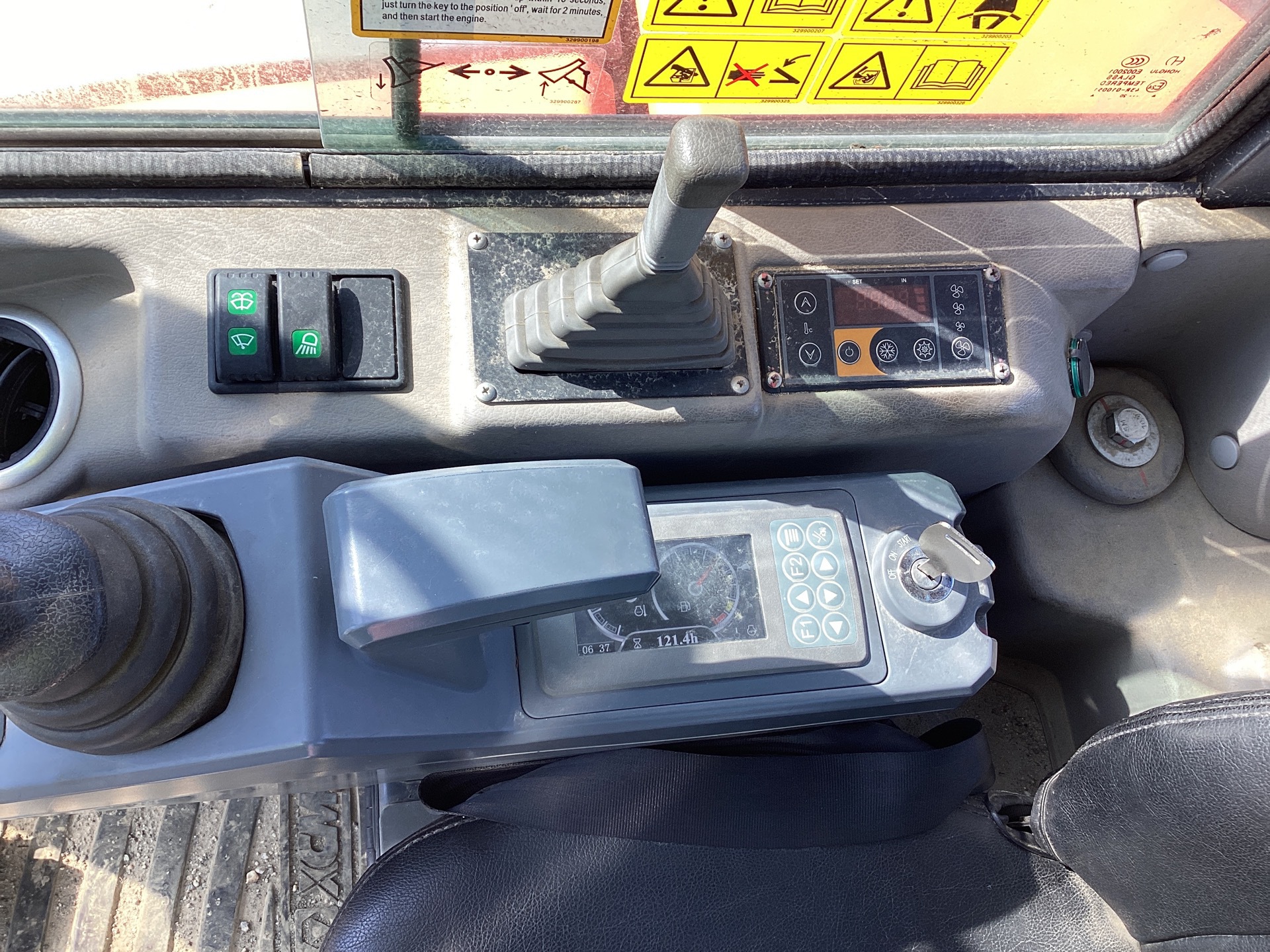 Photo - 13