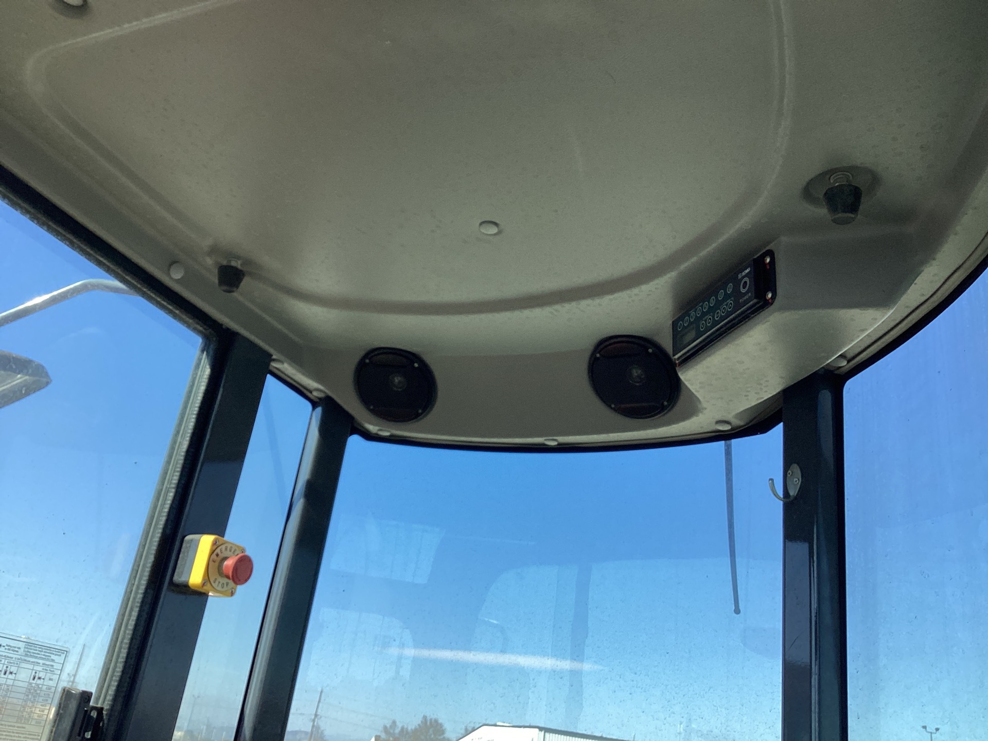 Photo - 17