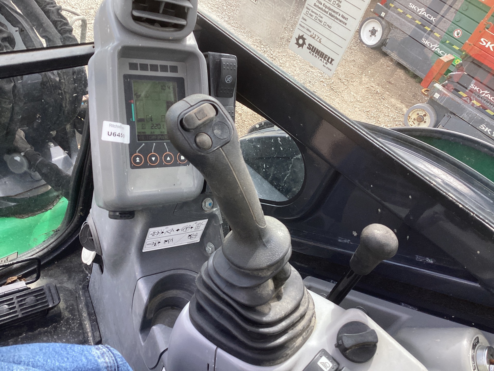 Photo - 19