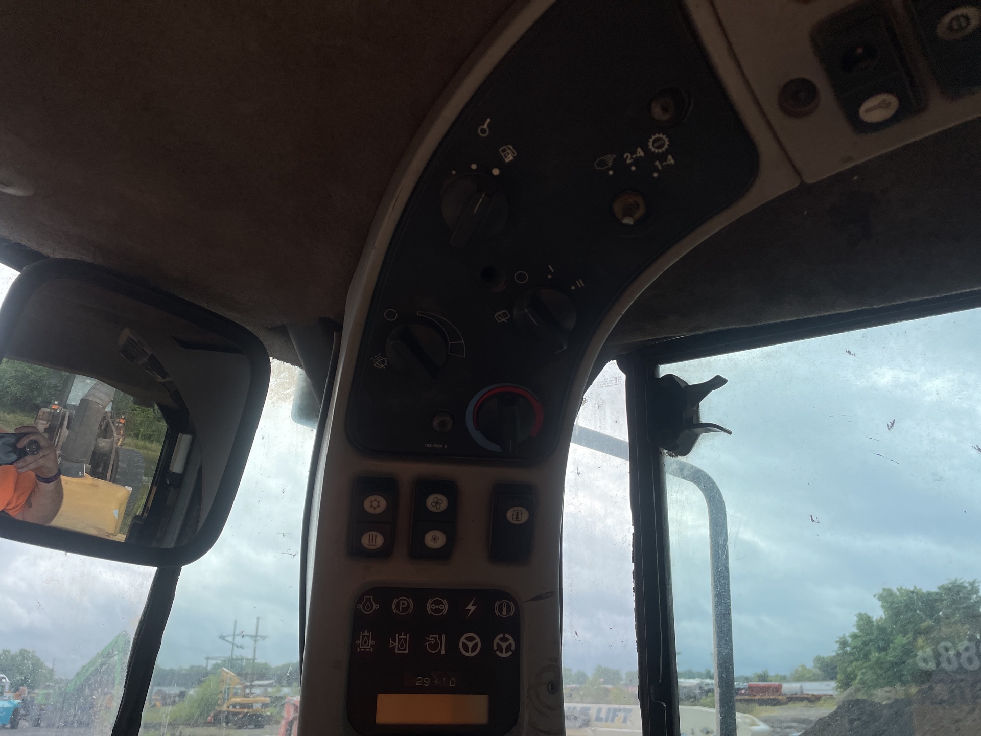 Photo - 21